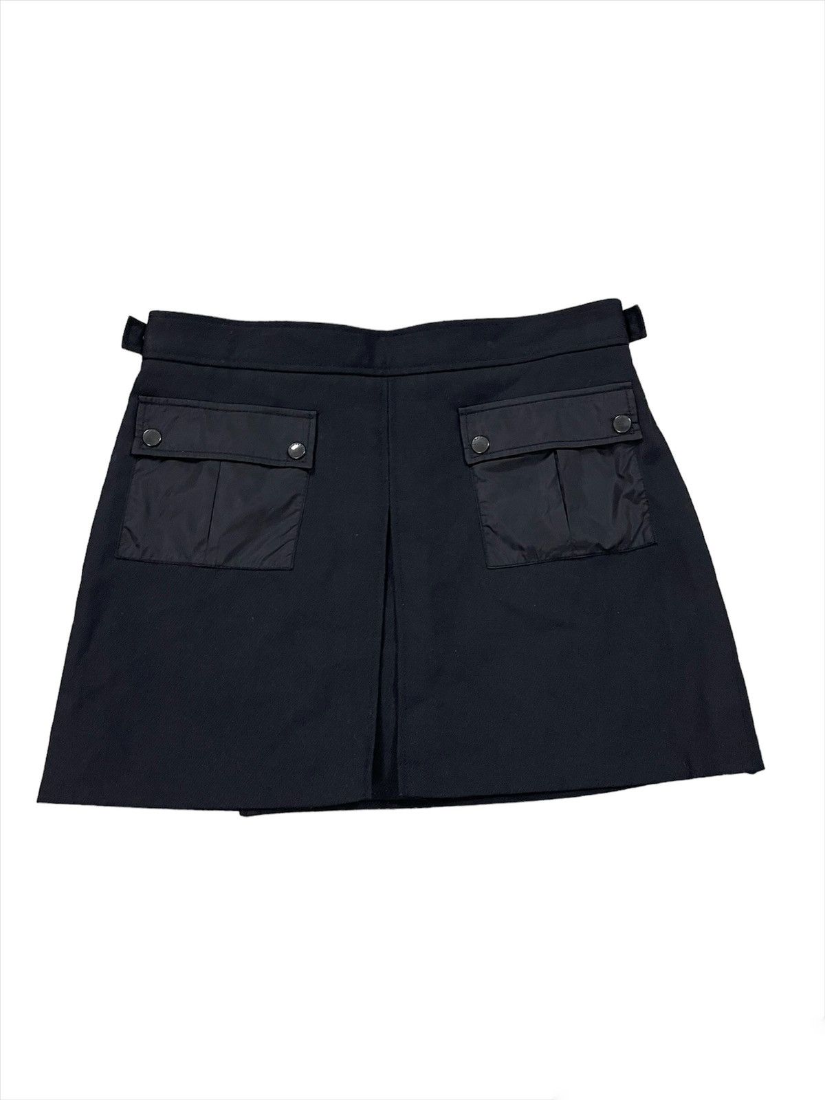 Burberry Burberry London Made In Italy Black Mini Skirts Size 32" / US 10 / IT 46 - 5 Thumbnail