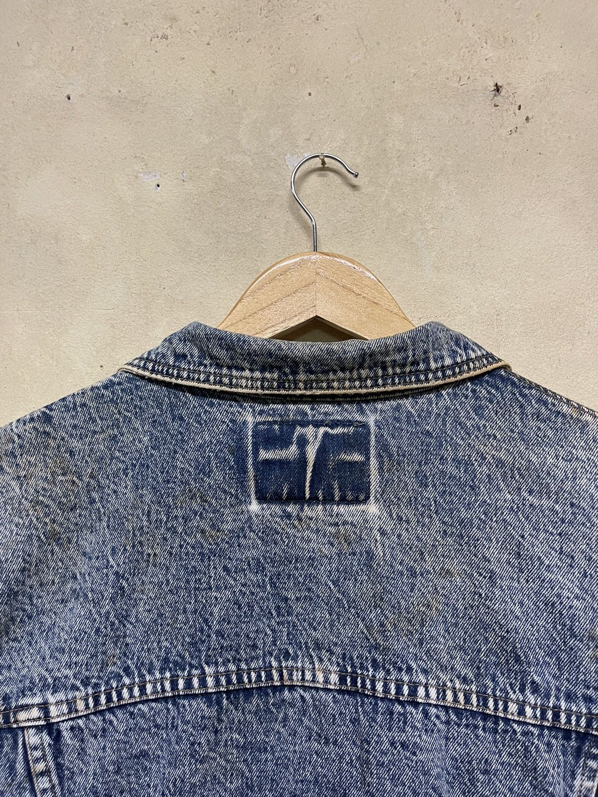 Big John Vintage Distressed Big John Spirit Denim Jacket Acid Wash Size US L / EU 52-54 / 3 - 12 Thumbnail