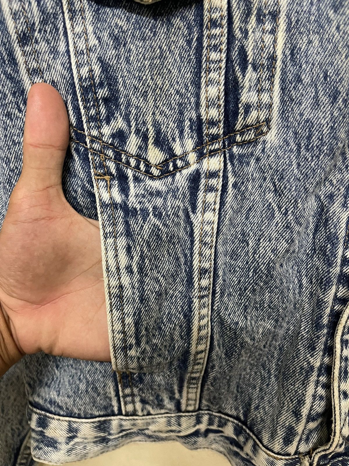 Big John Vintage Distressed Big John Spirit Denim Jacket Acid Wash Size US L / EU 52-54 / 3 - 7 Thumbnail