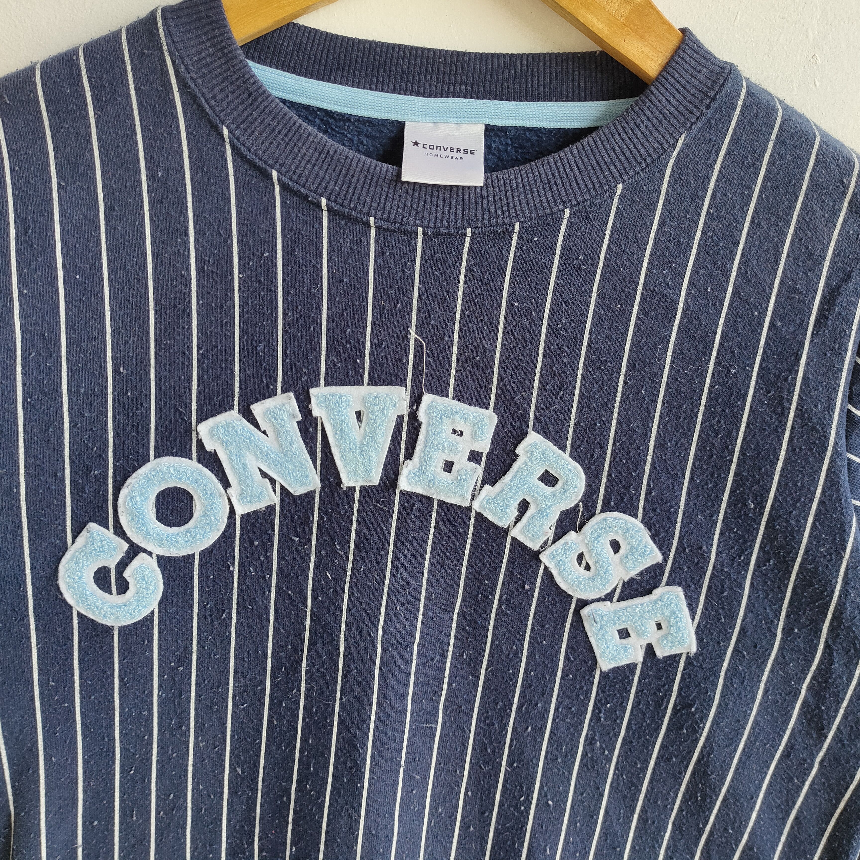 Converse CONVERSE Big Embroidery Spell Out Stripe Pattern Sweatshirt Size US S / EU 44-46 / 1 - 2 Thumbnail