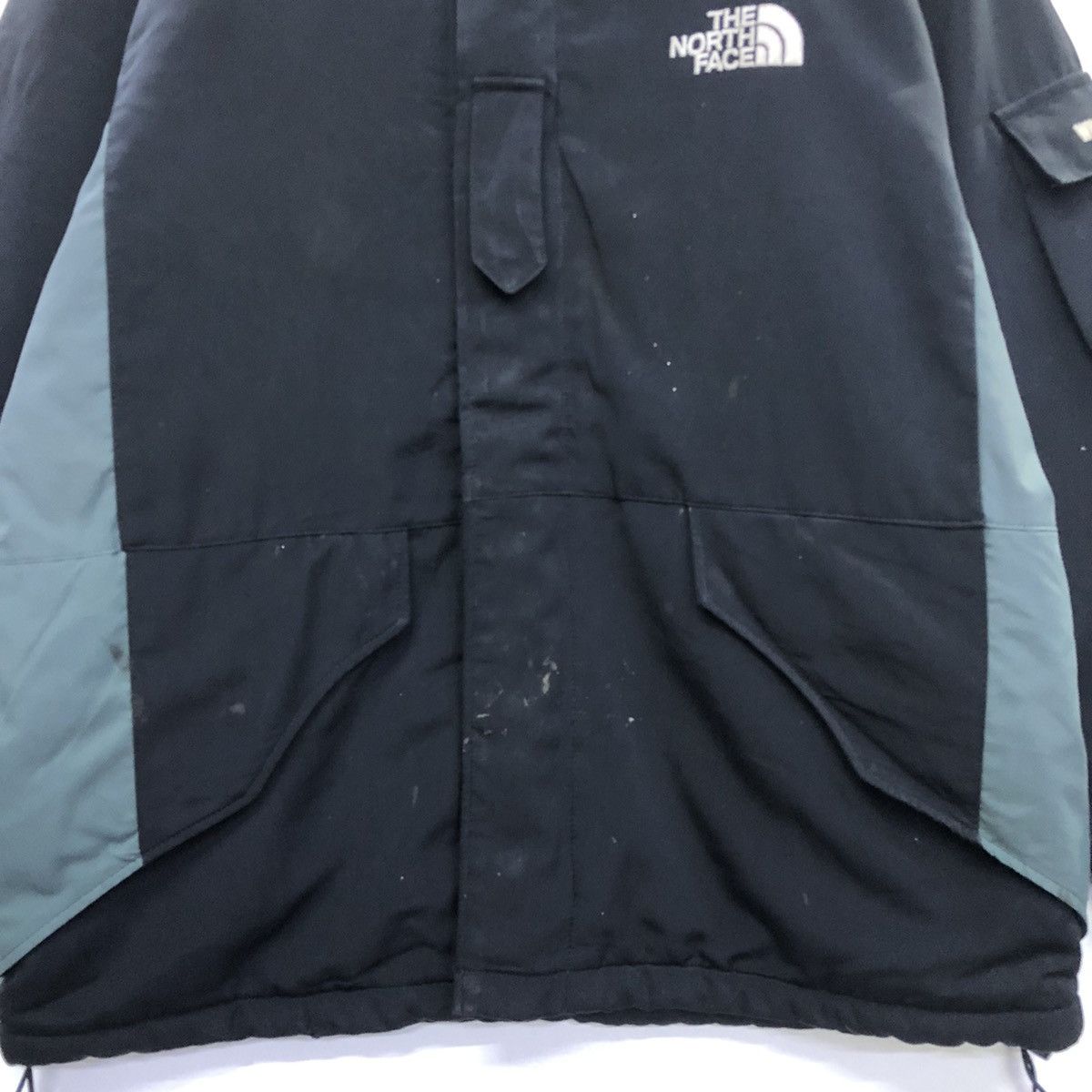 The North Face Vintage The North Face Heavy Jacket Size US L / EU 52-54 / 3 - 7 Thumbnail