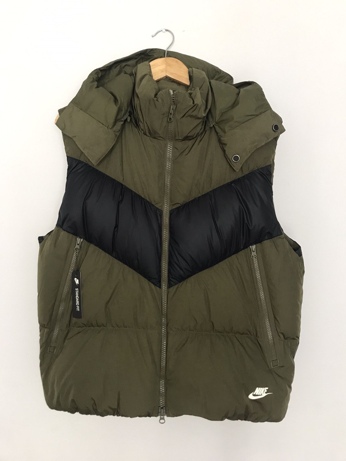 Nike Nike Vest Downtown 550 Grailed