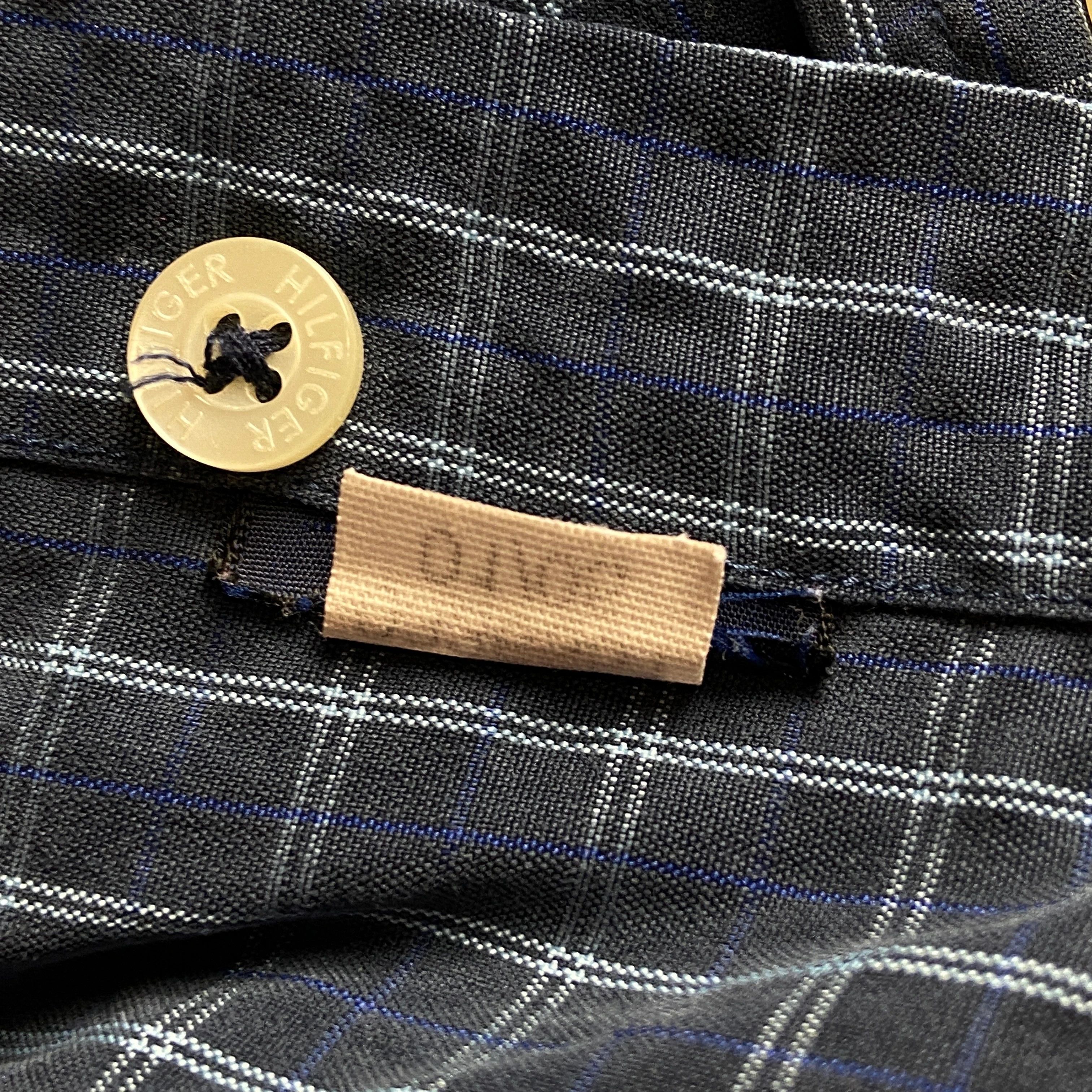 Tommy Hilfiger × Vintage Mens Shirt Short Sleeve Tommy Hilfiger Vintage Size S Size US S / EU 44-46 / 1 - 5 Thumbnail