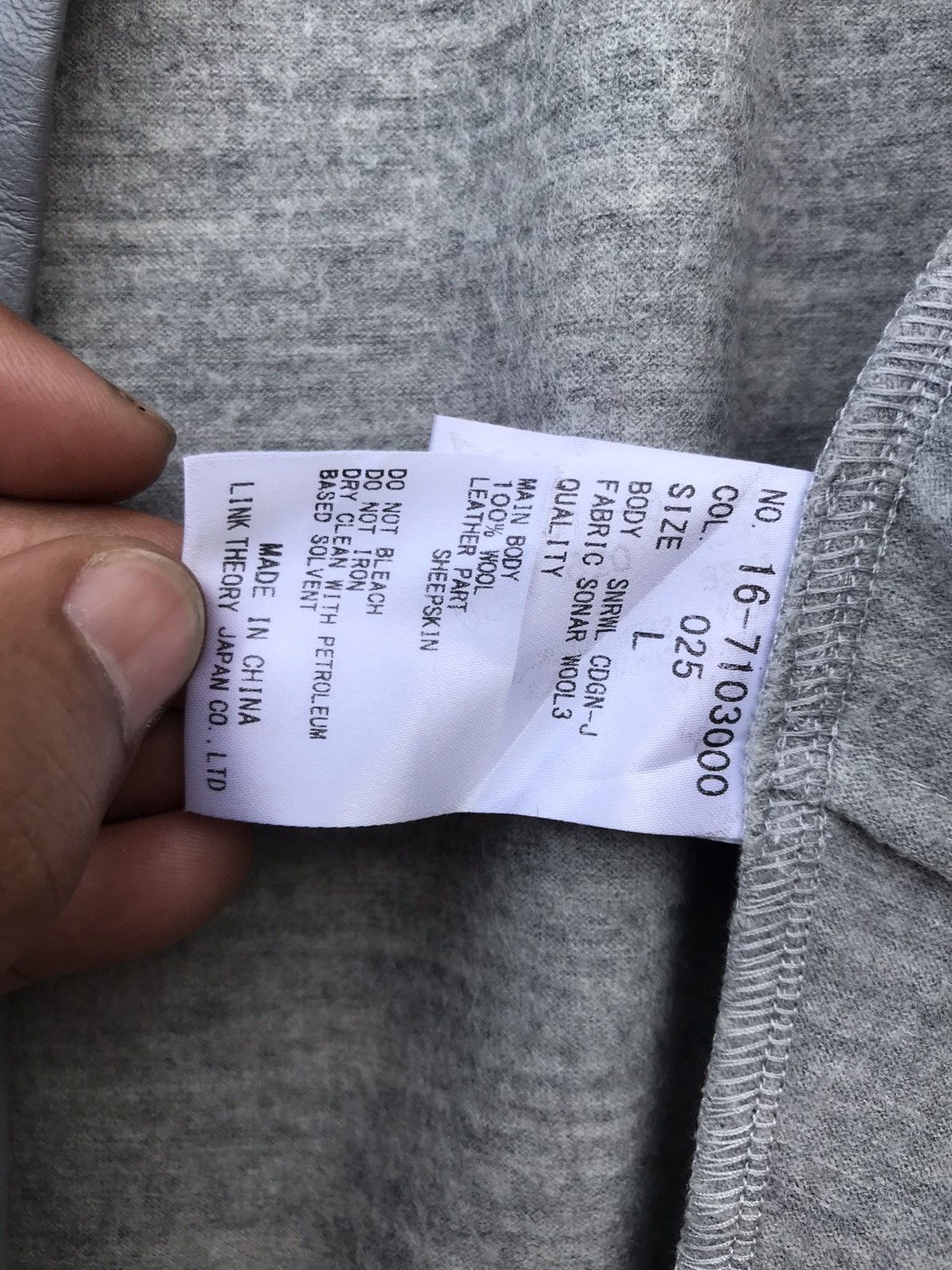 Designer × Helmut Lang Helmutlang Blouses Size S / US 4 / IT 40 - 14 Thumbnail