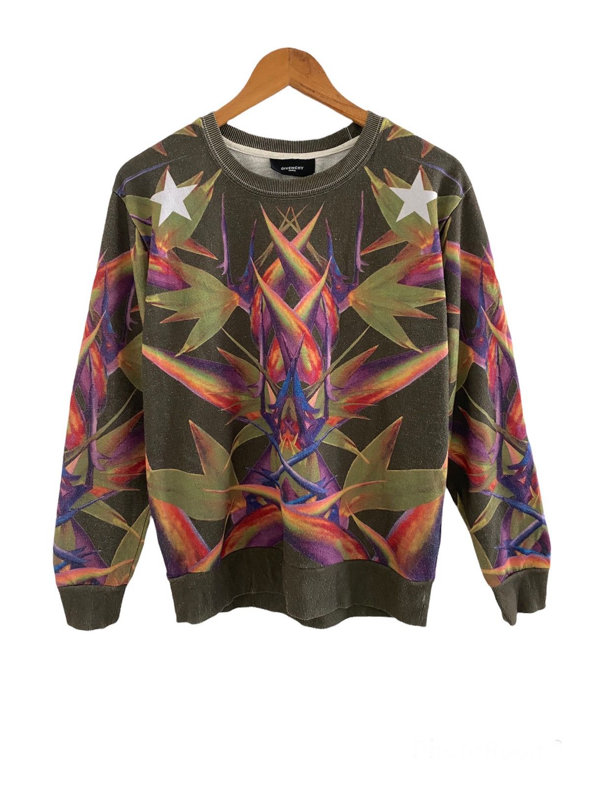 Other Givenchy paris swaetshirt rare designer Size US M / EU 48-50 / 2 - 6 Thumbnail