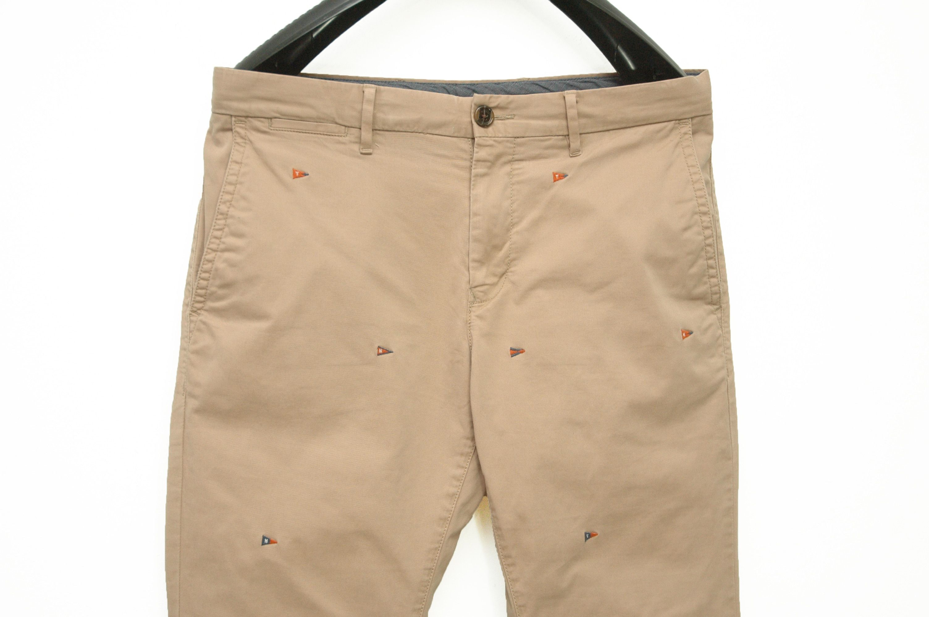 Tommy Hilfiger Tommy Hilfiger Chino Pant W33 L34 Size US 33 - 1 Thumbnail