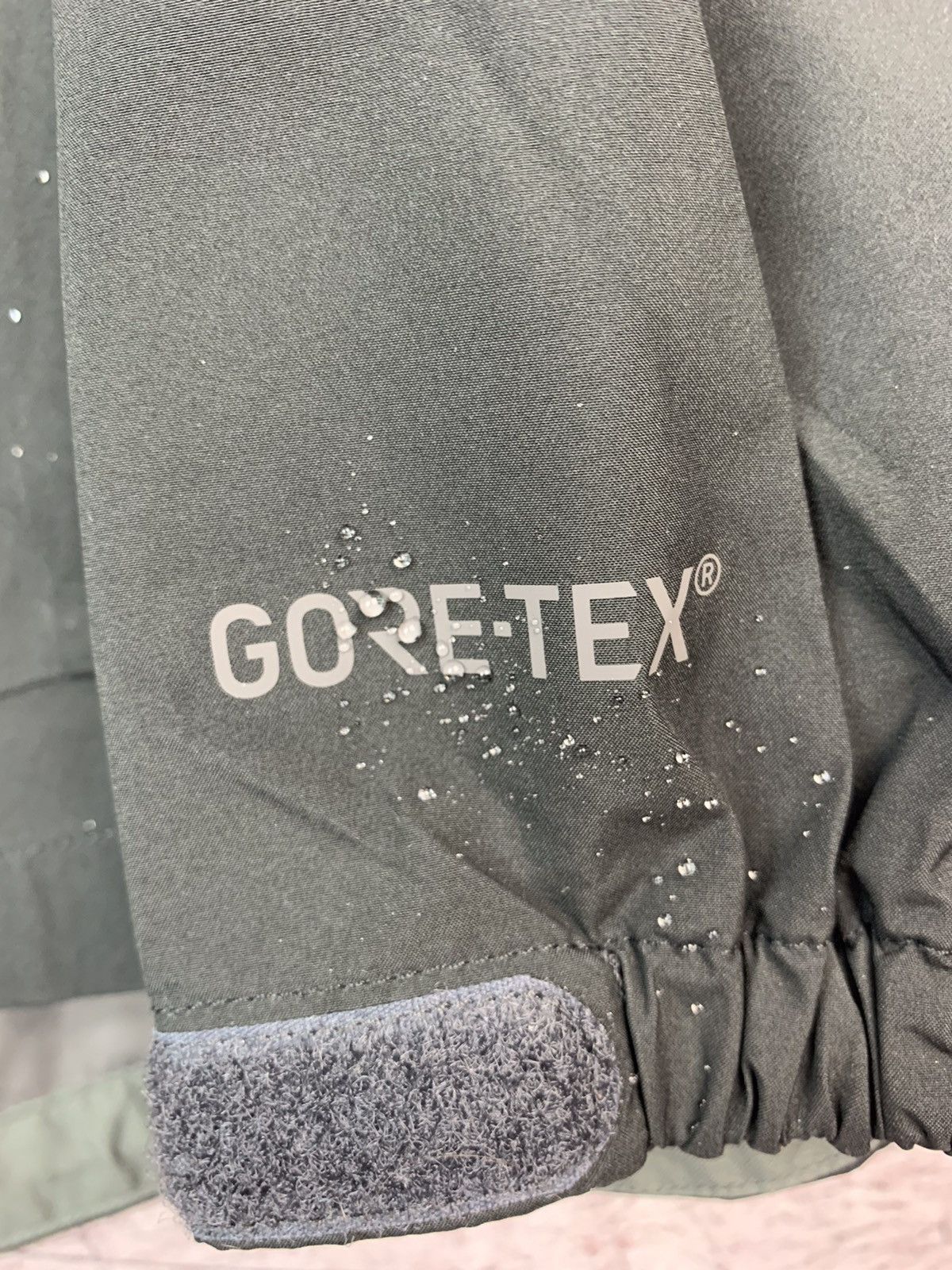 Goretex × Outdoor Research Outdoor Research Gore-tex Jacket Size US S / EU 44-46 / 1 - 9 Thumbnail