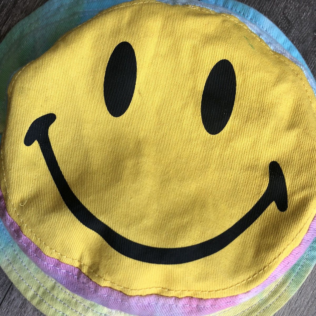 Market Chinatown Market Smiley Tie Dye Bucket Hat Size ONE SIZE - 5 Thumbnail