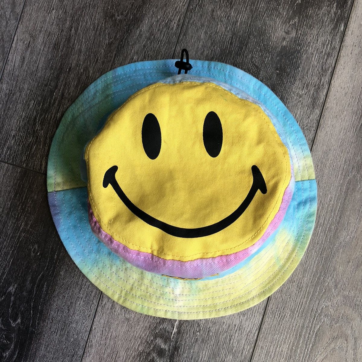 Market Chinatown Market Smiley Tie Dye Bucket Hat Size ONE SIZE - 1 Thumbnail