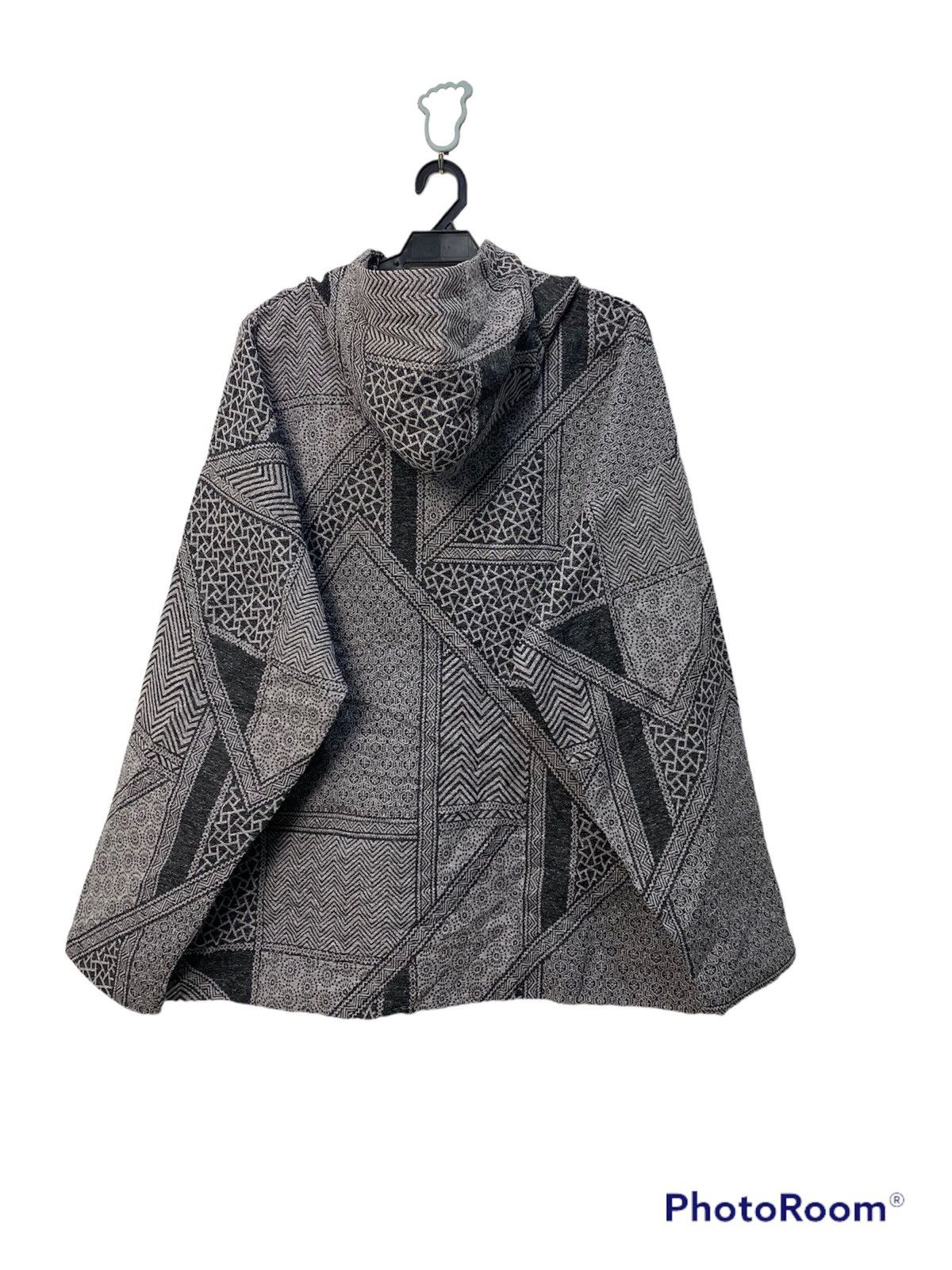 Junya Watanabe LOWRY FARMS BANDANA PATCWORK DESIGN HOODIES Size US L / EU 52-54 / 3 - 4 Thumbnail