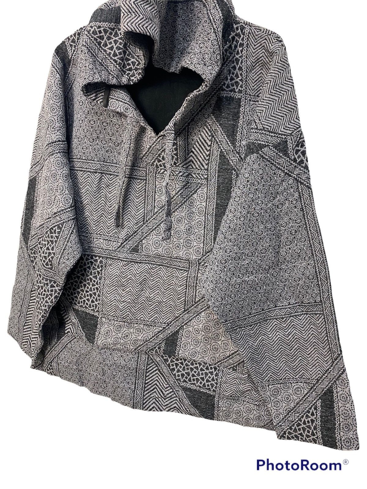 Junya Watanabe LOWRY FARMS BANDANA PATCWORK DESIGN HOODIES Size US L / EU 52-54 / 3 - 3 Thumbnail