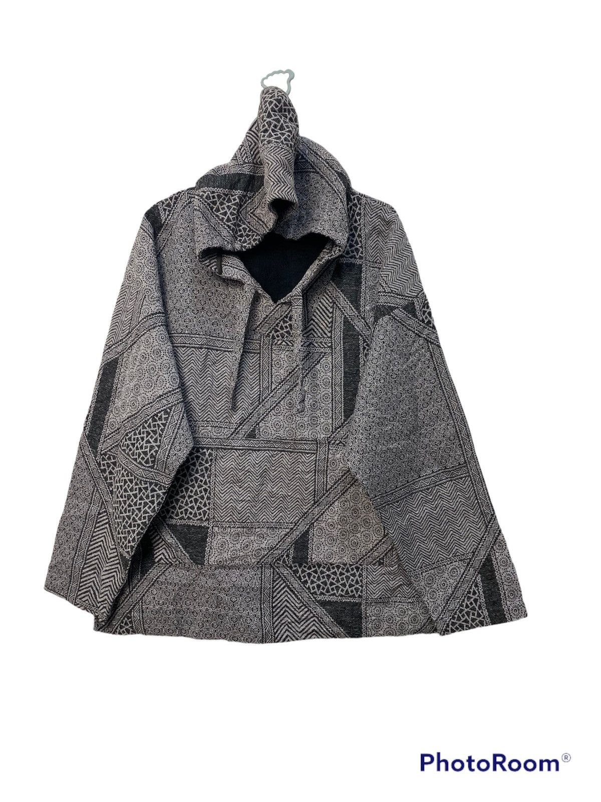 Junya Watanabe LOWRY FARMS BANDANA PATCWORK DESIGN HOODIES Size US L / EU 52-54 / 3 - 2 Thumbnail