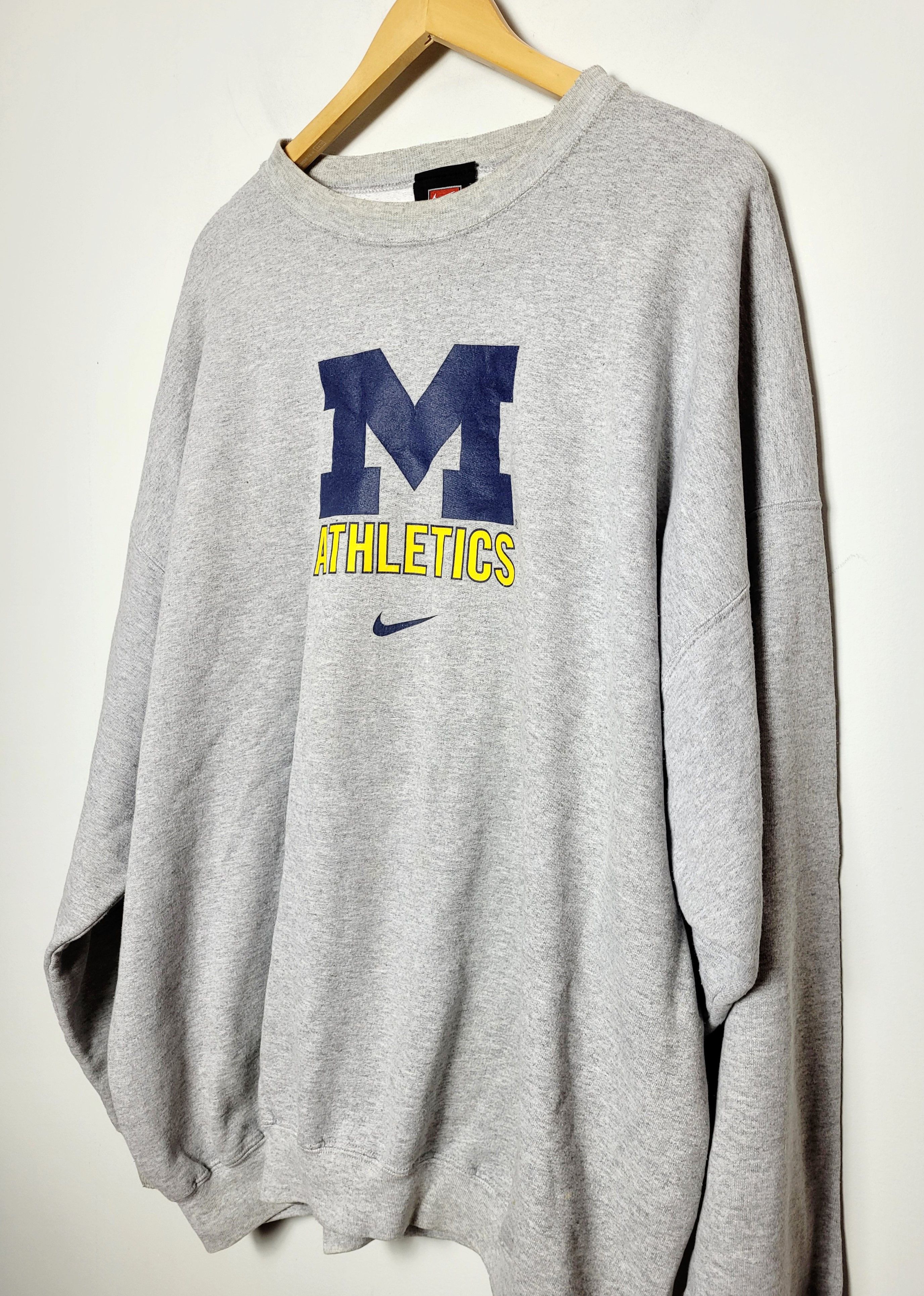 Nike Nike Michigan Athletics vintage 90s sweatshirt Size US XL / EU 56 / 4 - 4 Thumbnail