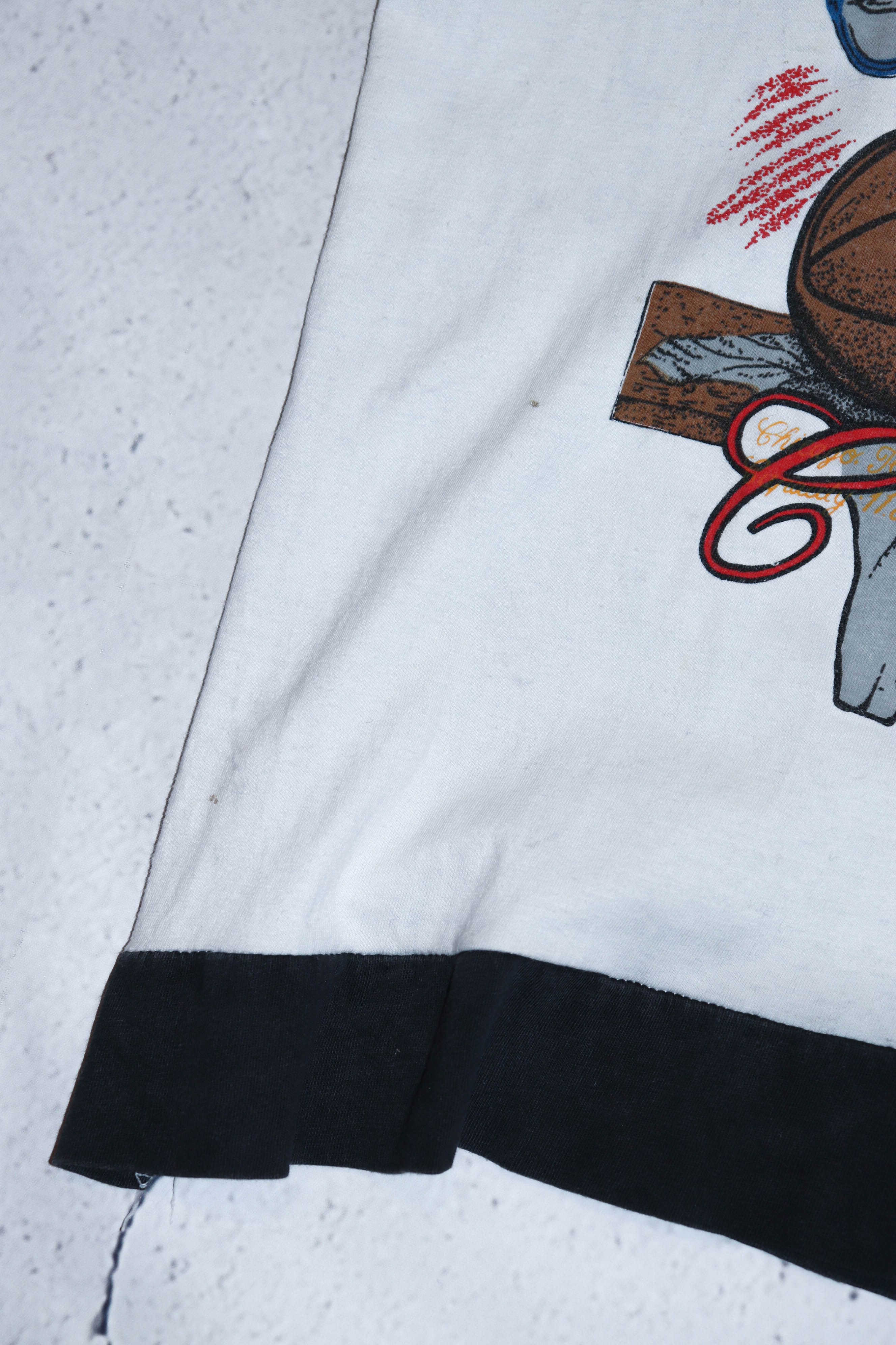 Vintage Bootleg Chicago Bulls NBA Printed Graphics Tank Top Tee Size US XL / EU 56 / 4 - 6 Thumbnail