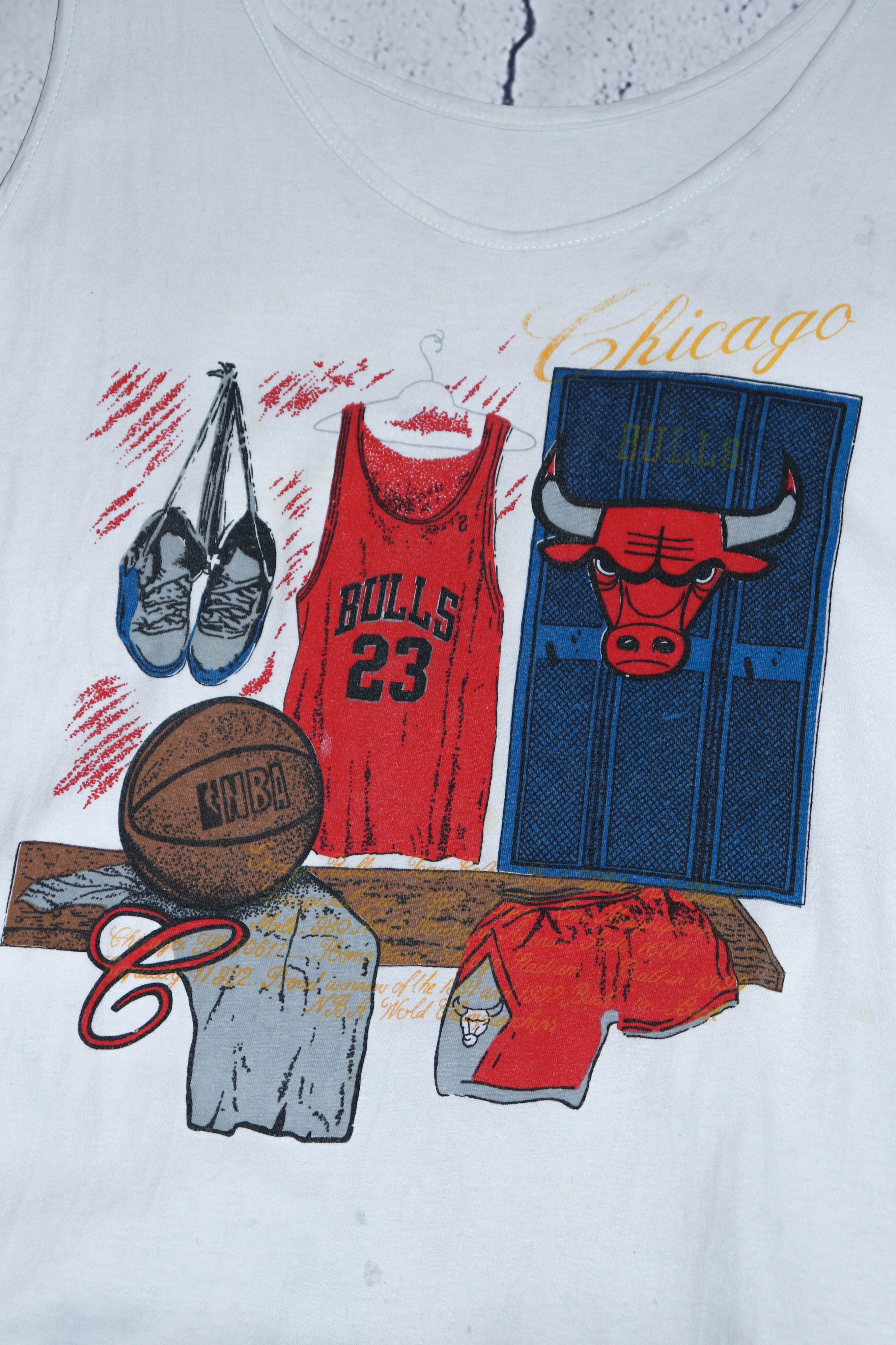 Vintage Bootleg Chicago Bulls NBA Printed Graphics Tank Top Tee Size US XL / EU 56 / 4 - 4 Thumbnail