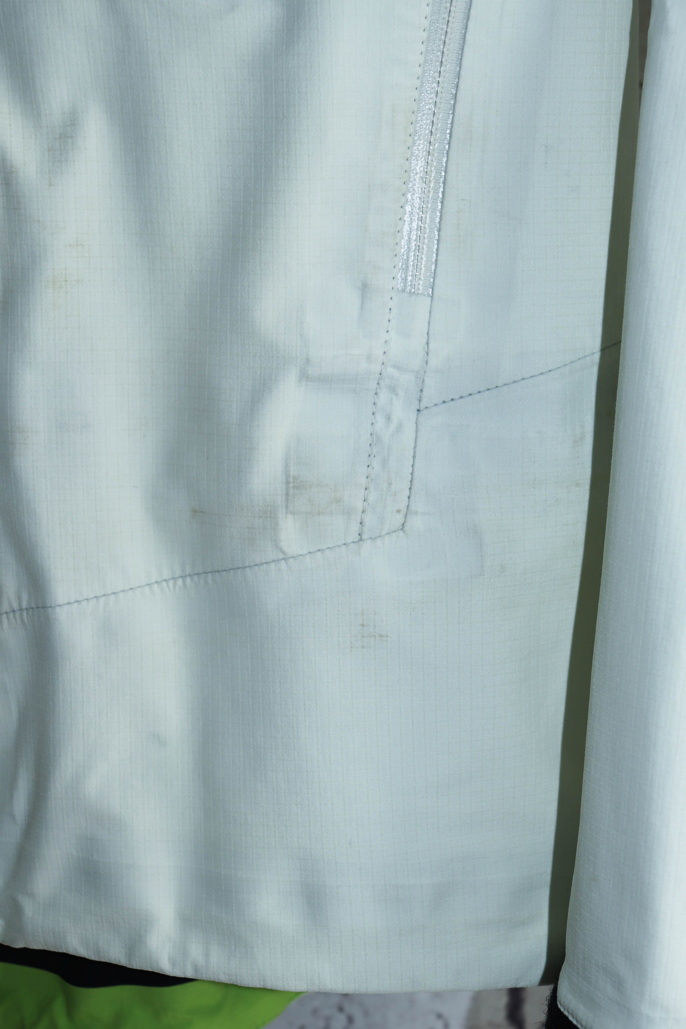 Goretex Millet Gote-Tex Pro White Outdoor Hiking Jacket Size XS / US 0-2 / IT 36-38 - 9 Thumbnail