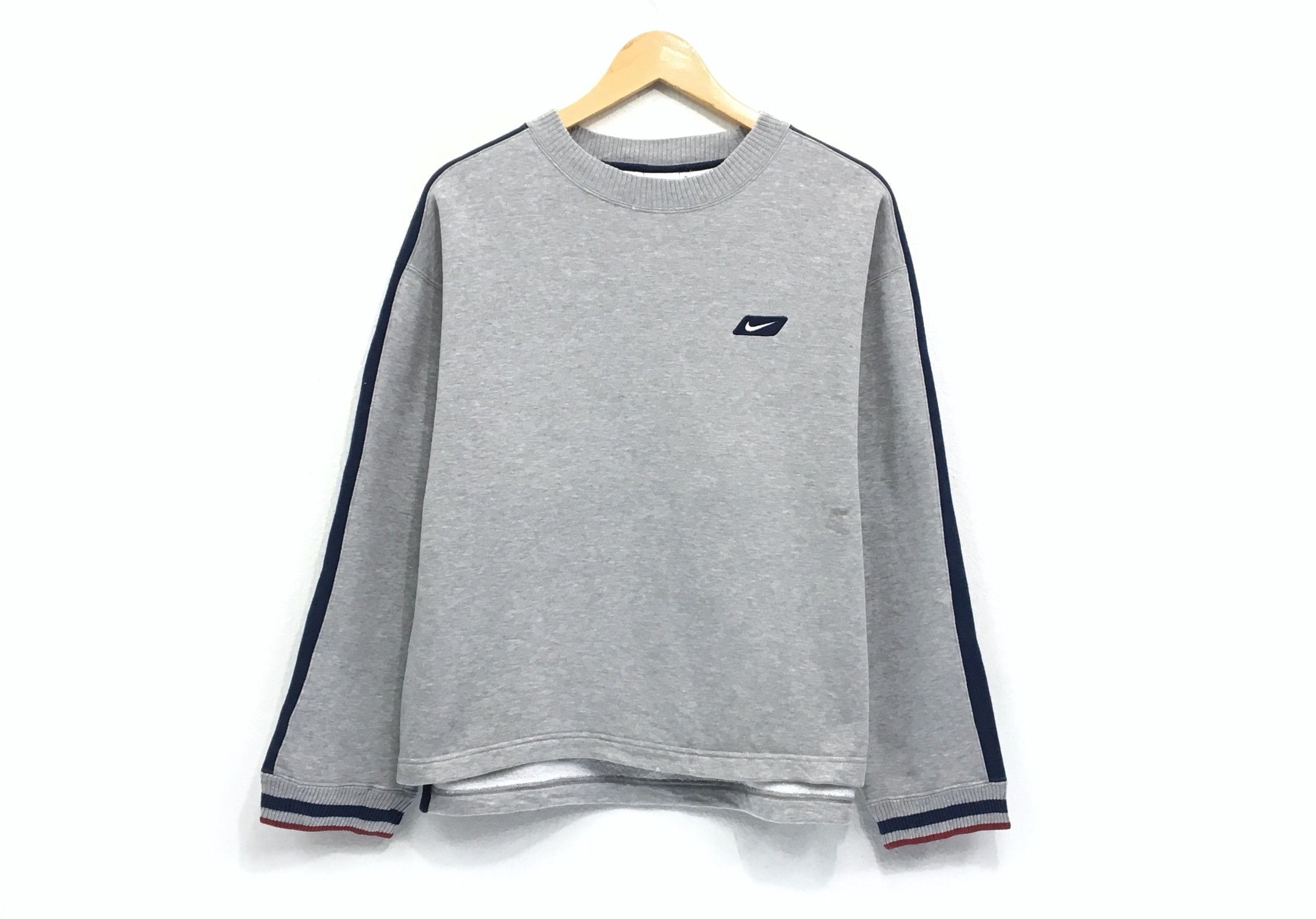 Nike × Sports Specialties Vintage 90s Nike Sweatshirt Size US M / EU 48-50 / 2 - 2 Thumbnail
