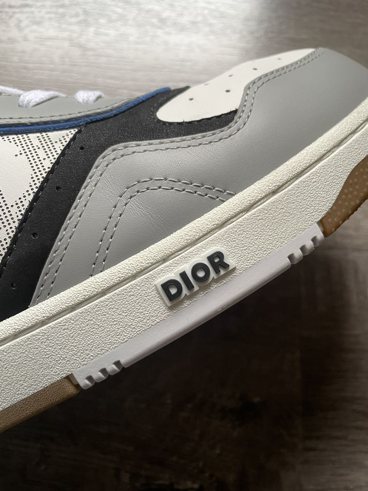 Dior Dior B27 White Oblique Mid Top Sneaker Size US 14 / EU 47 - 6 Thumbnail