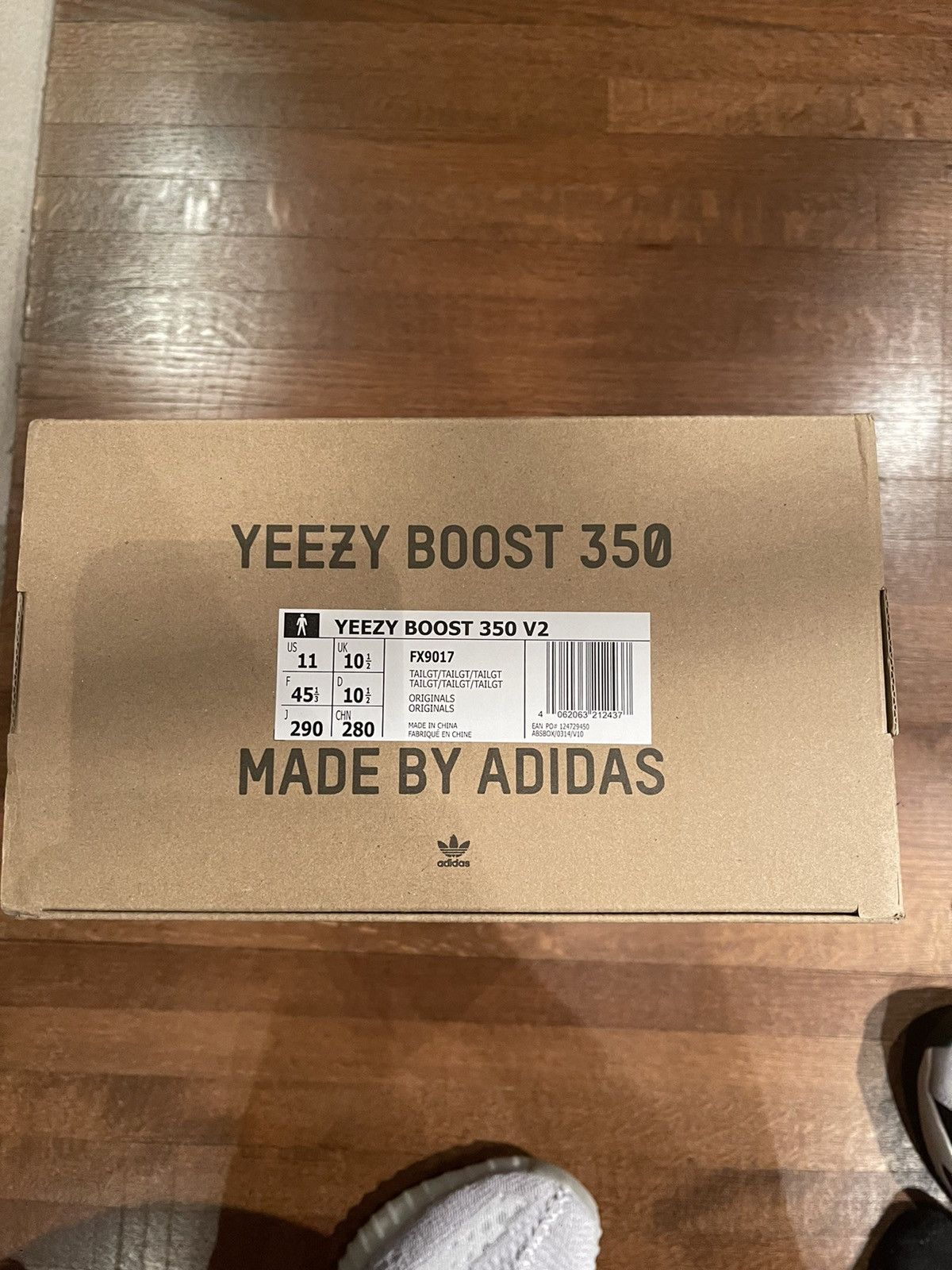 Adidas × Kanye West Adidas Yeezy Boost 350 V2 ‘Tail Light’ Size US 11 / EU 44 - 13 Thumbnail
