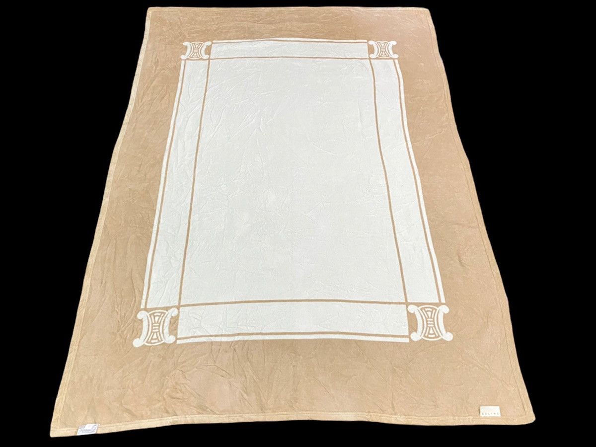 Celine AUTHENTIC CELINE FLEECE BLANKET Size ONE SIZE - 2 Thumbnail