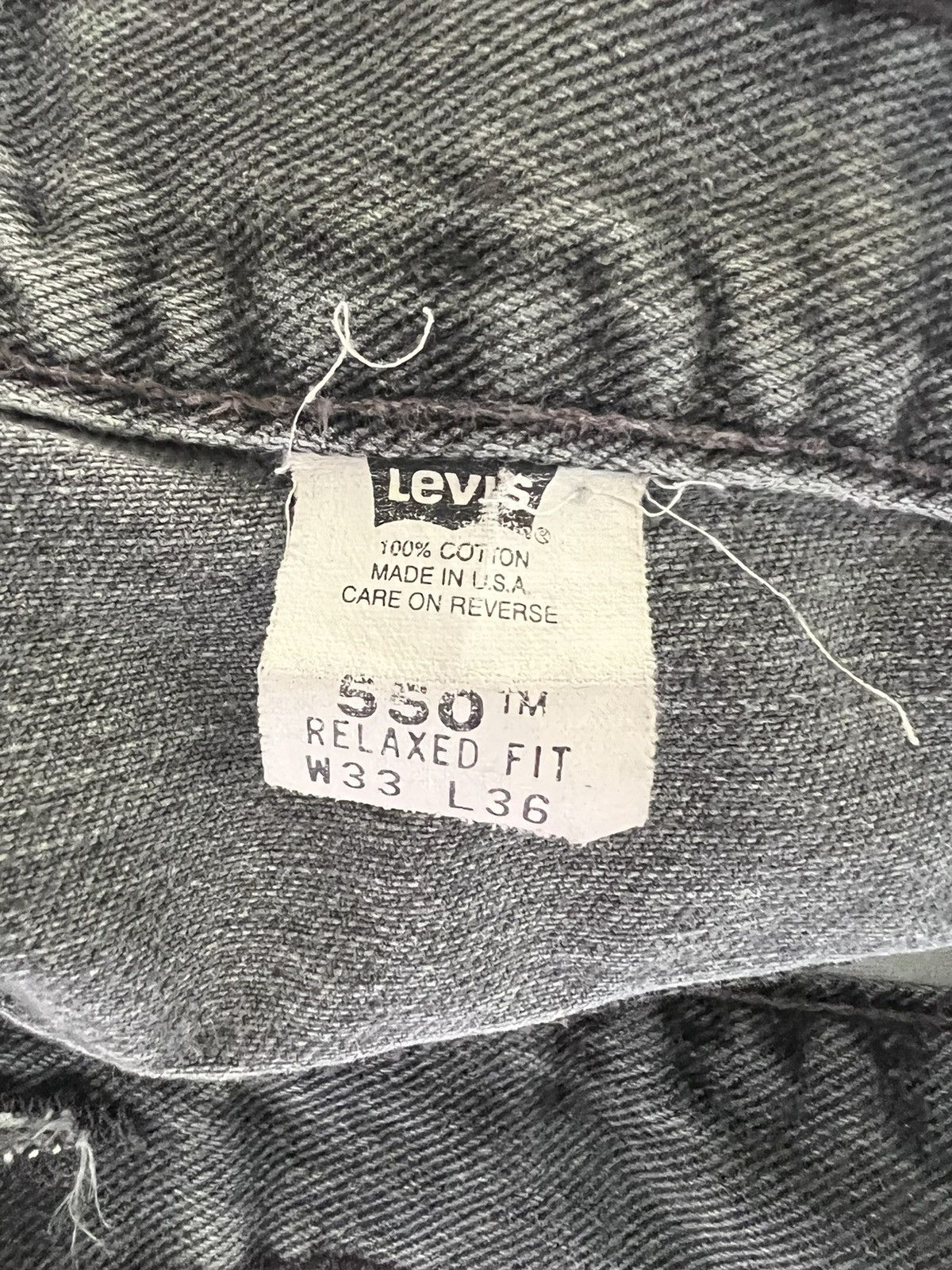 Levi's VTG 2002 Levi’s 550 Dirty Fade Black Denim Relaxed Fit Jeans Size US 32 / EU 48 - 22 Thumbnail