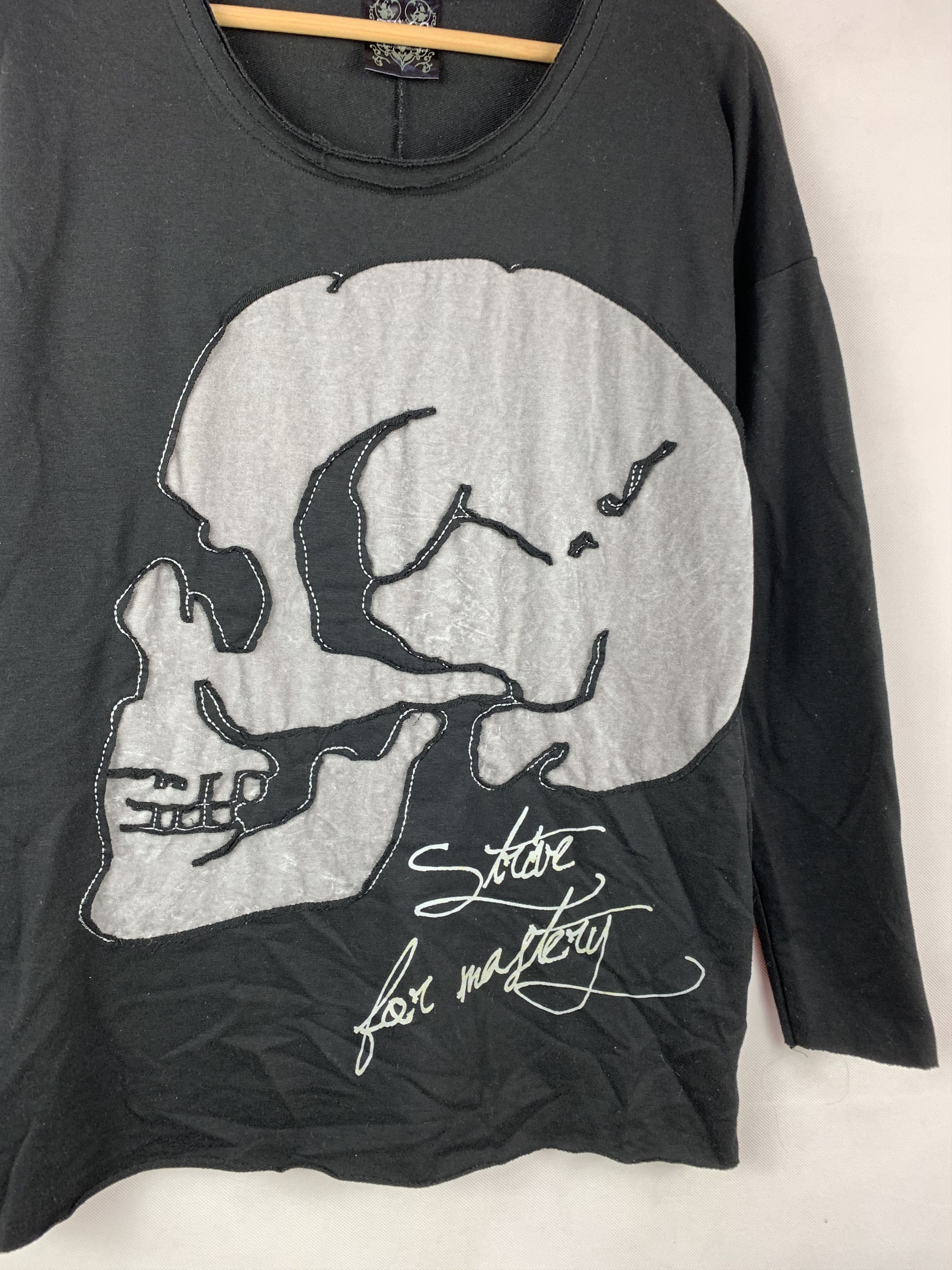 Japanese Brand 🔥Zelos Big Skull Long Sleeves Tops Size US S / EU 44-46 / 1 - 3 Thumbnail