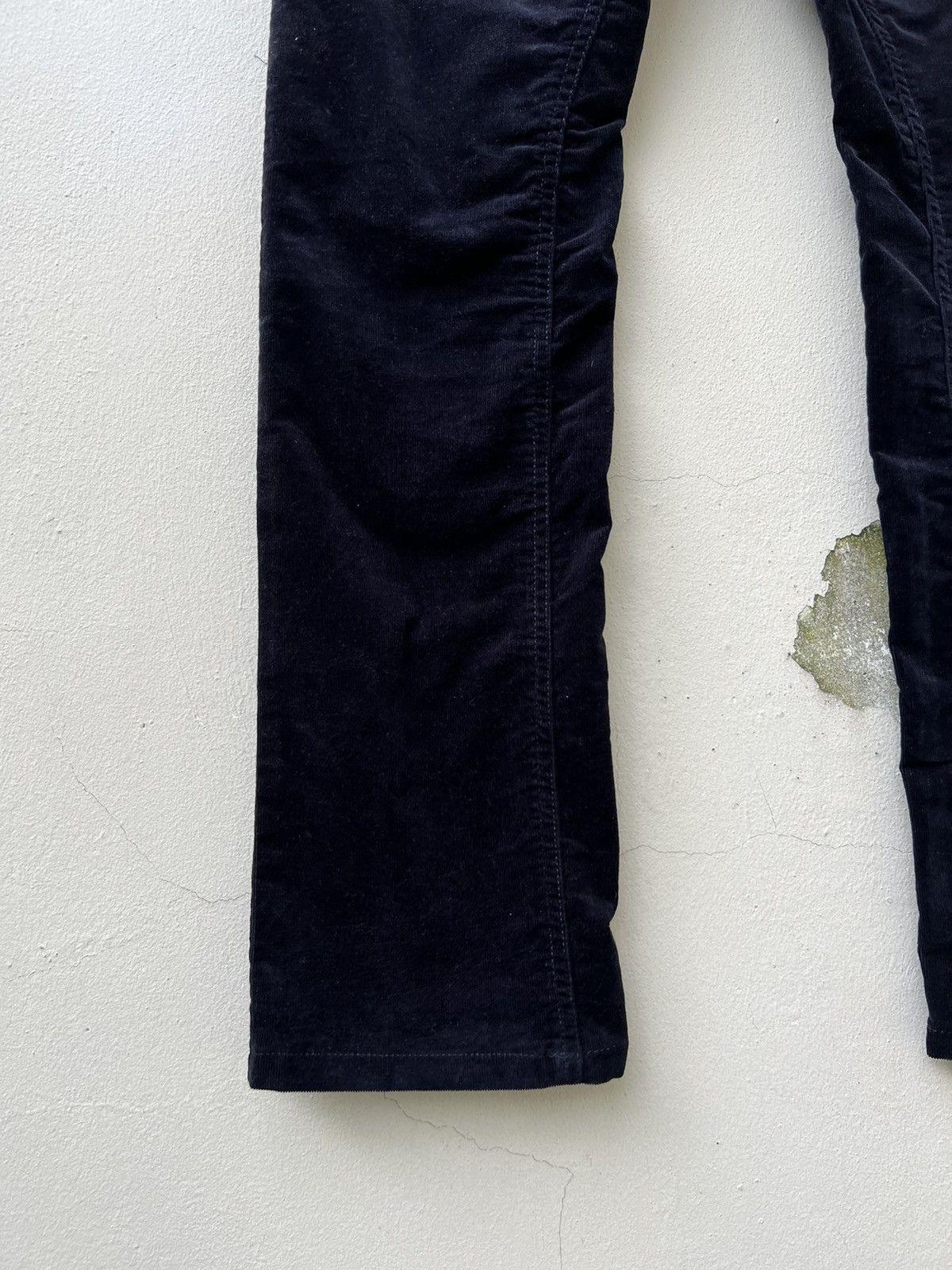 Katharine Hamnett London HAMNETT Fade Dark Blue Cord Stretch Flare Bush Pant Jeans Size US 30 / EU 46 - 15 Thumbnail