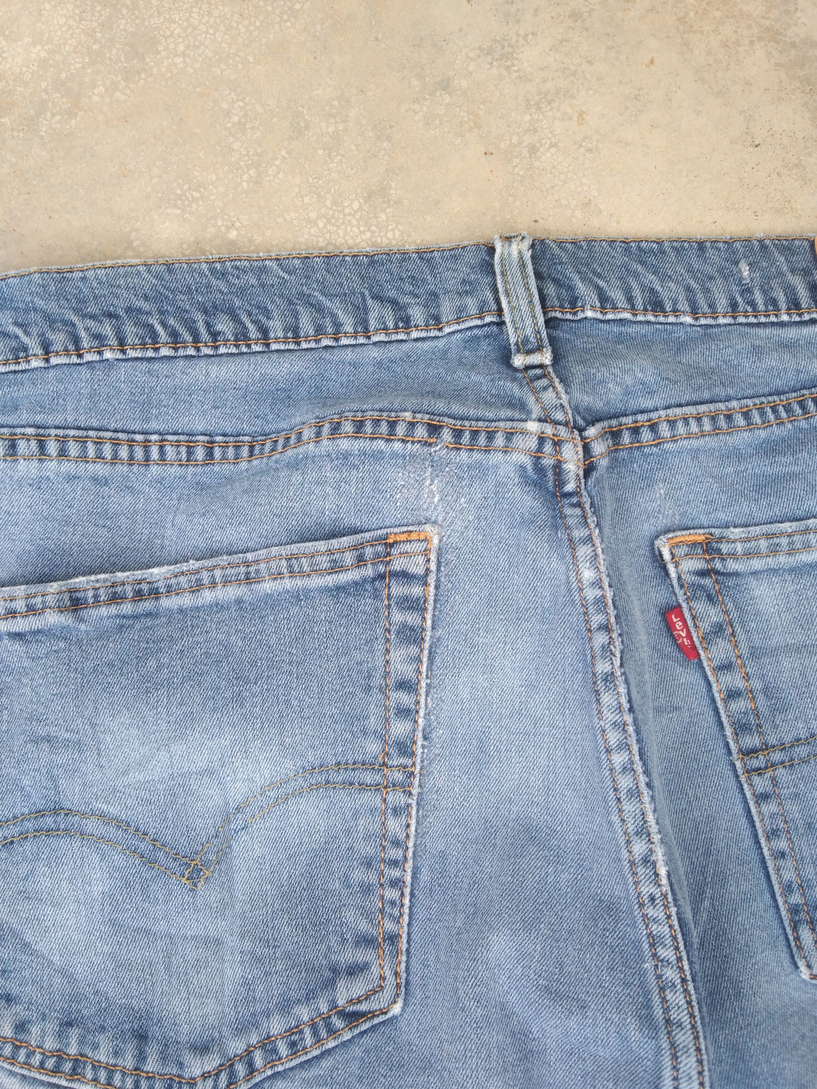 Levi's Vintage Levi's Jeans 505 Light Wash Distressed Denim Size US 36 / EU 52 - 6 Thumbnail