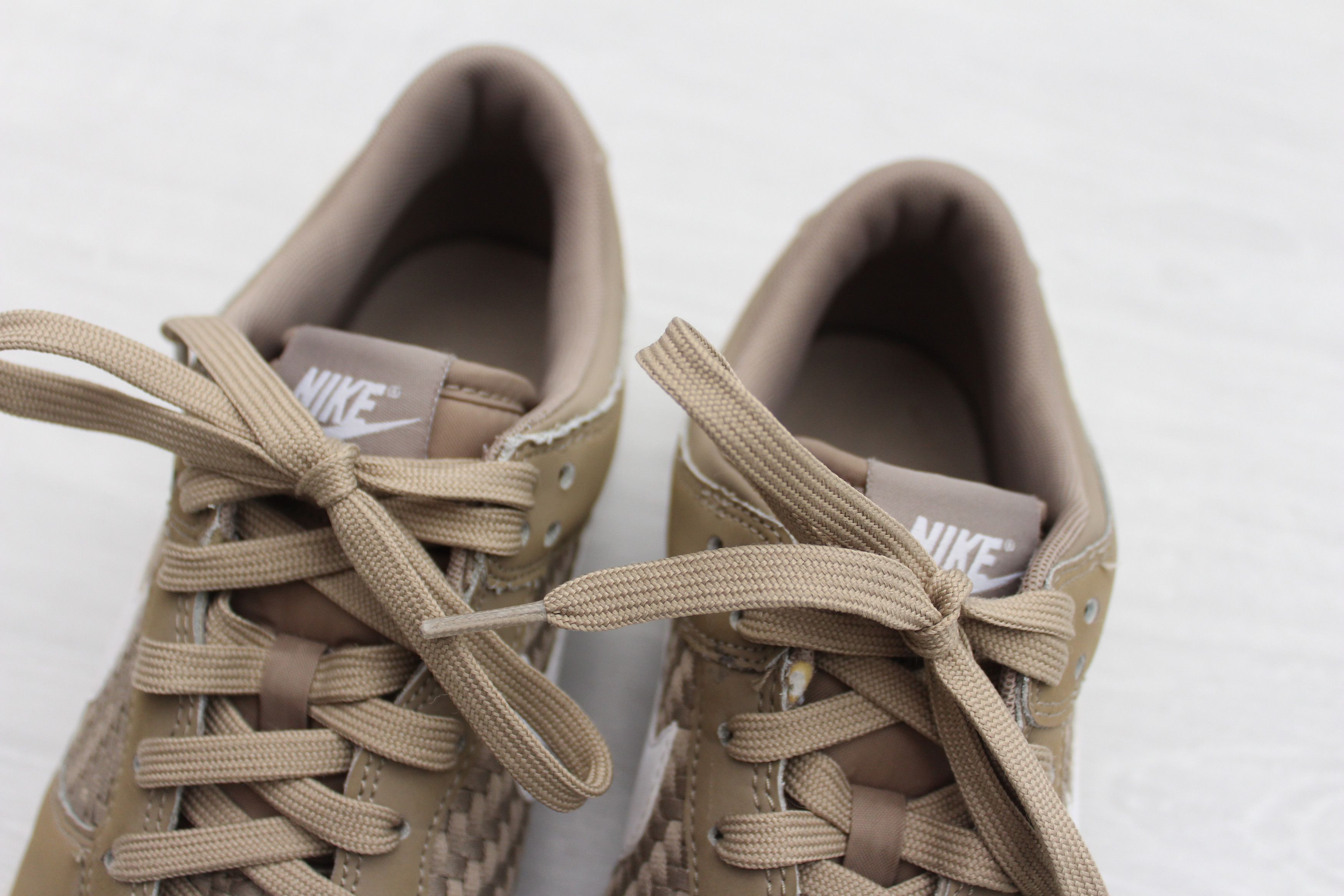 Nike Nike Dunk Low Woven Hemp White Khaki 9US EU42.5 UK8 Size US 9 / EU 42 - 13 Thumbnail