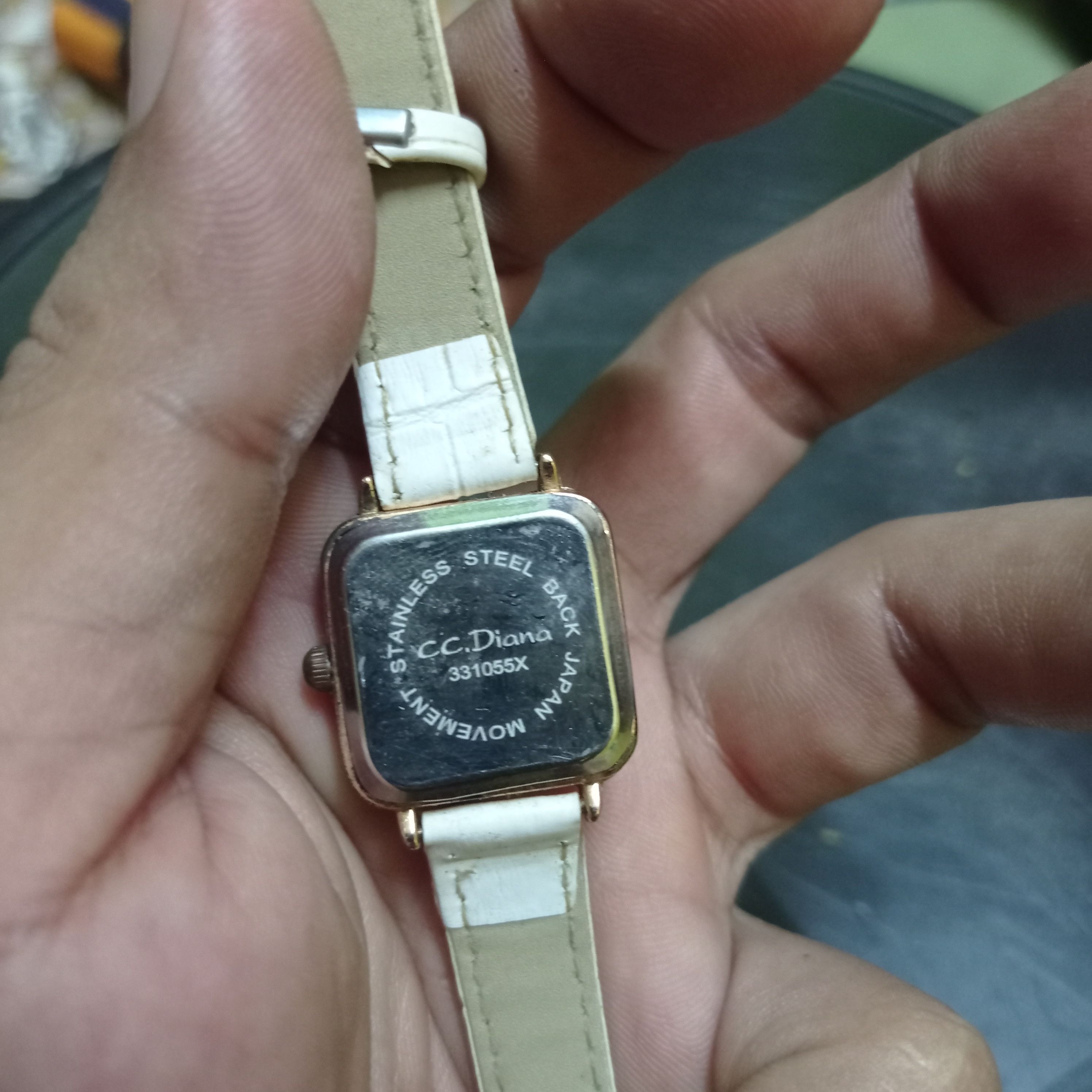 Japanese Brand Vintage CC DIANA (331055X) JAPANESE WATCH LADIES WATCH Size ONE SIZE - 3 Thumbnail