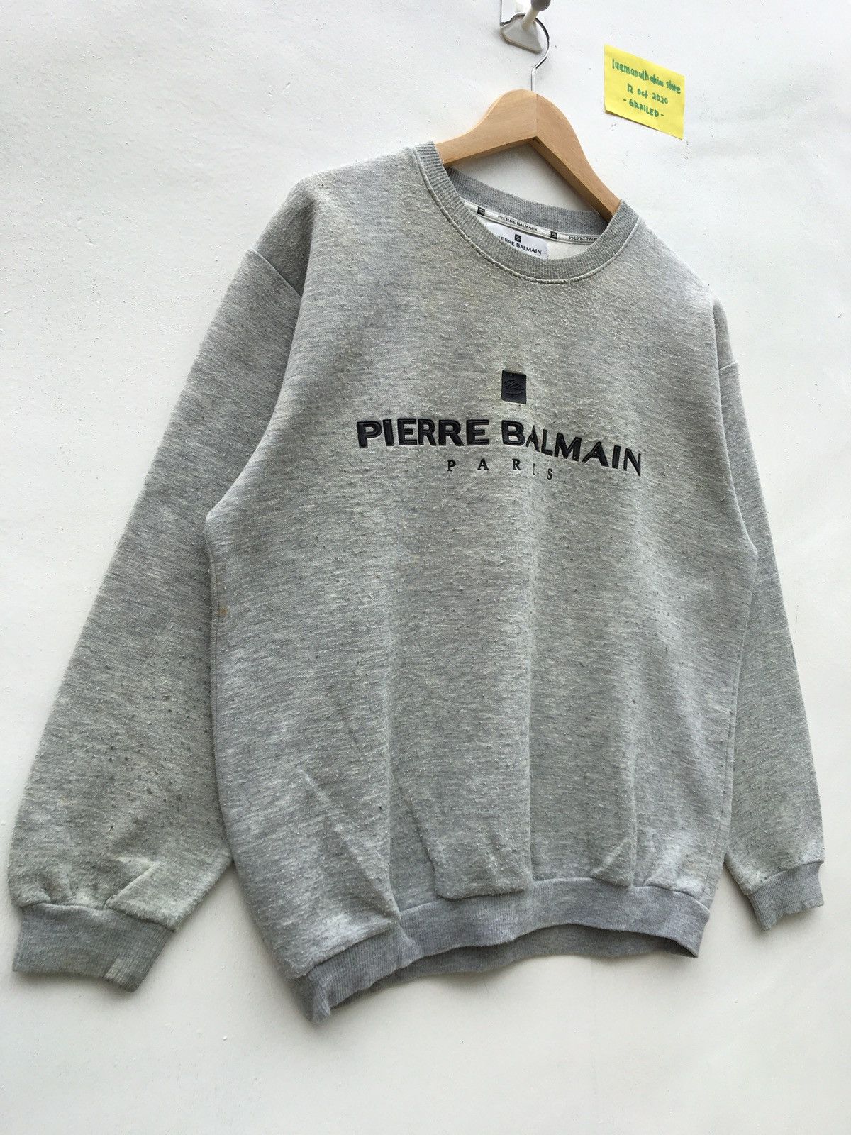 Pierre Balmain Vintage Pierre Balmain Biglogo Spellout Sweatshirt Size US L / EU 52-54 / 3 - 3 Thumbnail