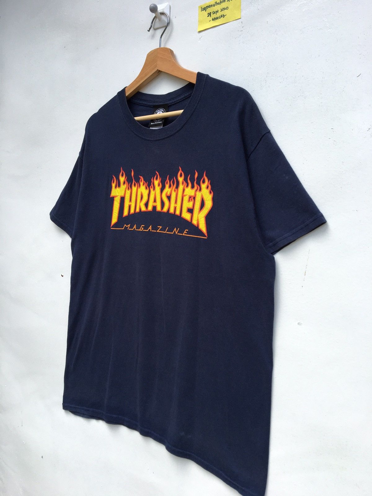 Thrasher Rare Vintage Thrasher Skateboard Magazine Tshirt Size US L / EU 52-54 / 3 - 4 Thumbnail