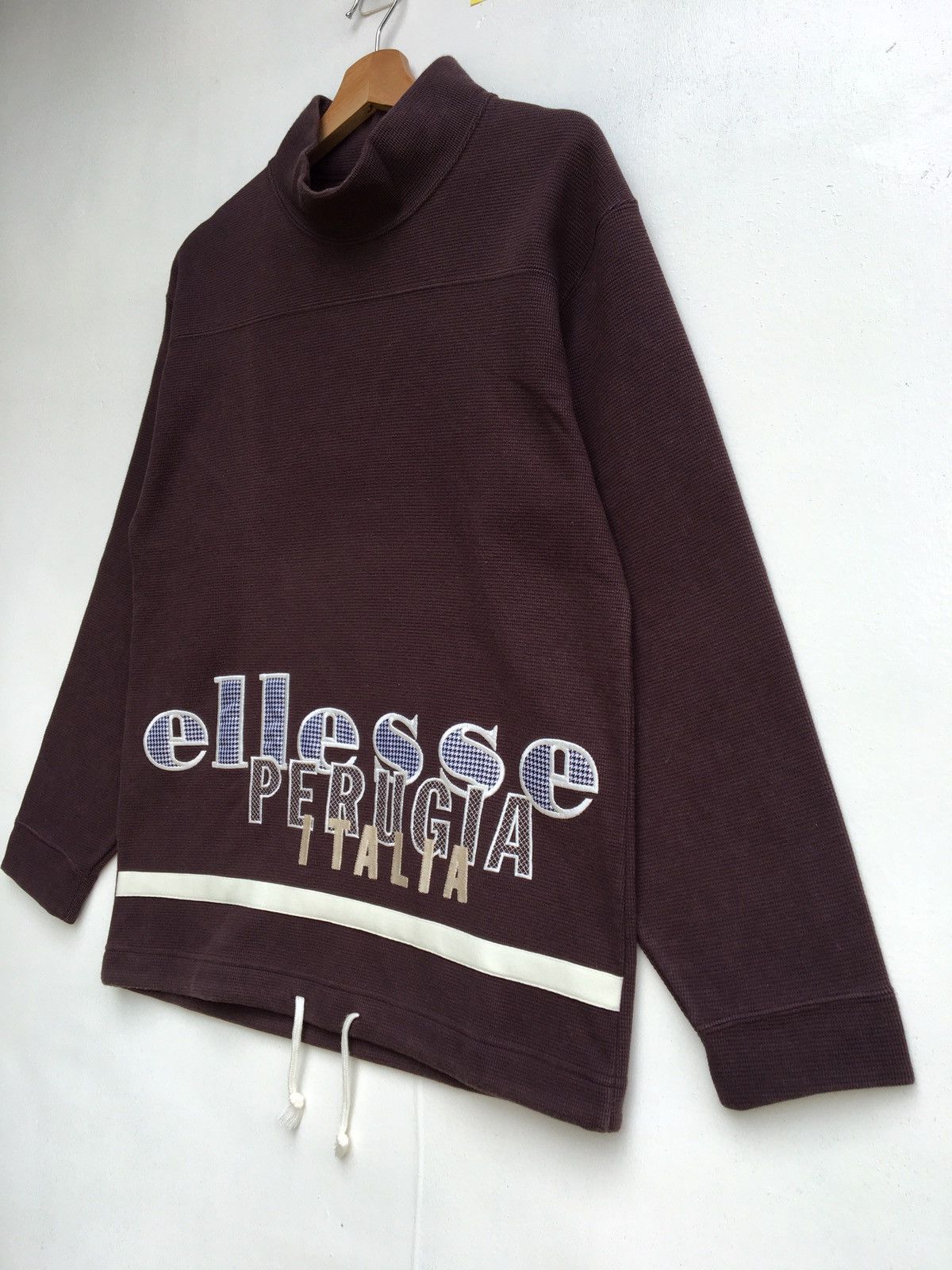 Ellesse Vintage Ellesse Big Logo Embroidered Sweatshirt Size US M / EU 48-50 / 2 - 3 Thumbnail