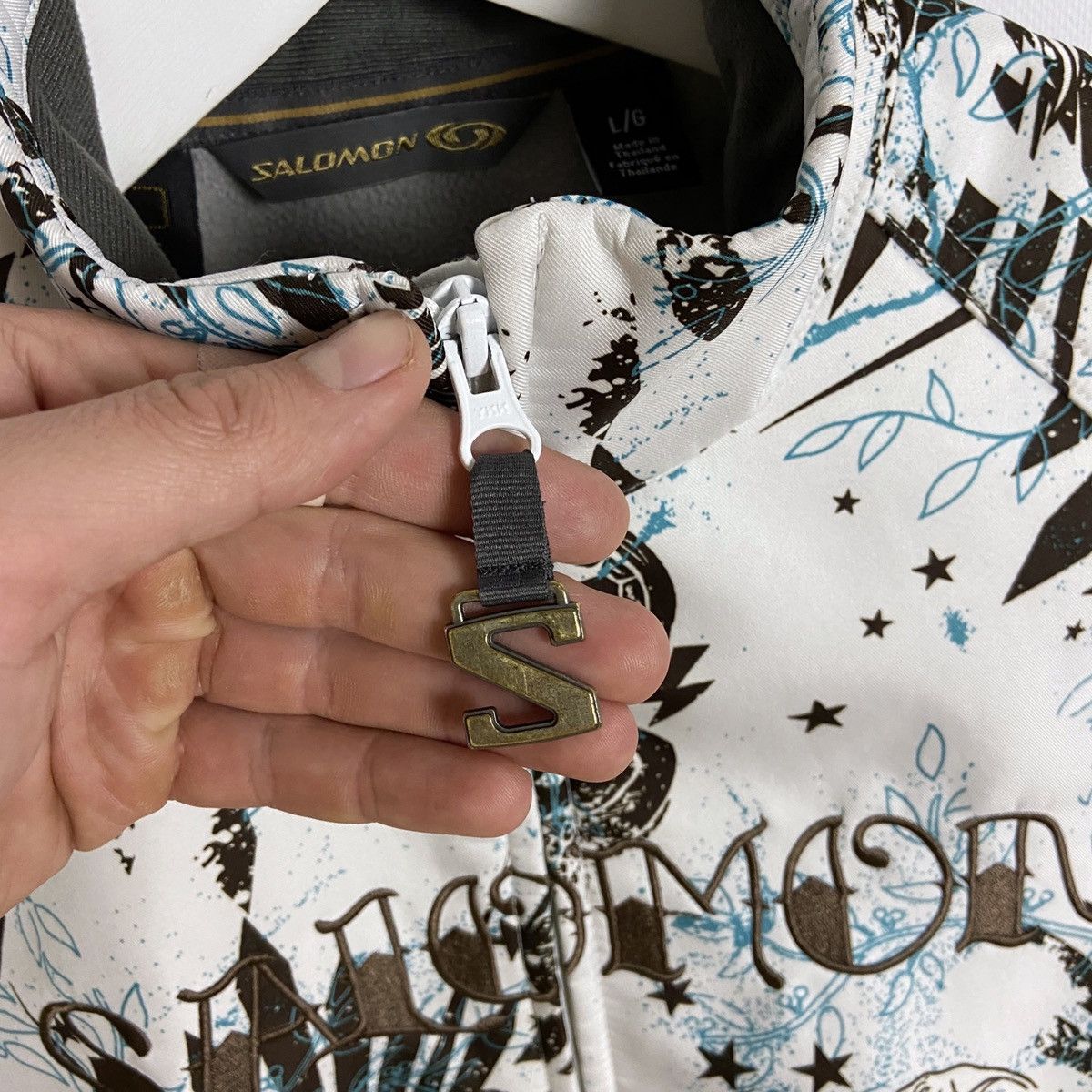 Salomon Vintage 00s Salomon embroidered logo Tattoos ski jacket L Size US L / EU 52-54 / 3 - 5 Thumbnail