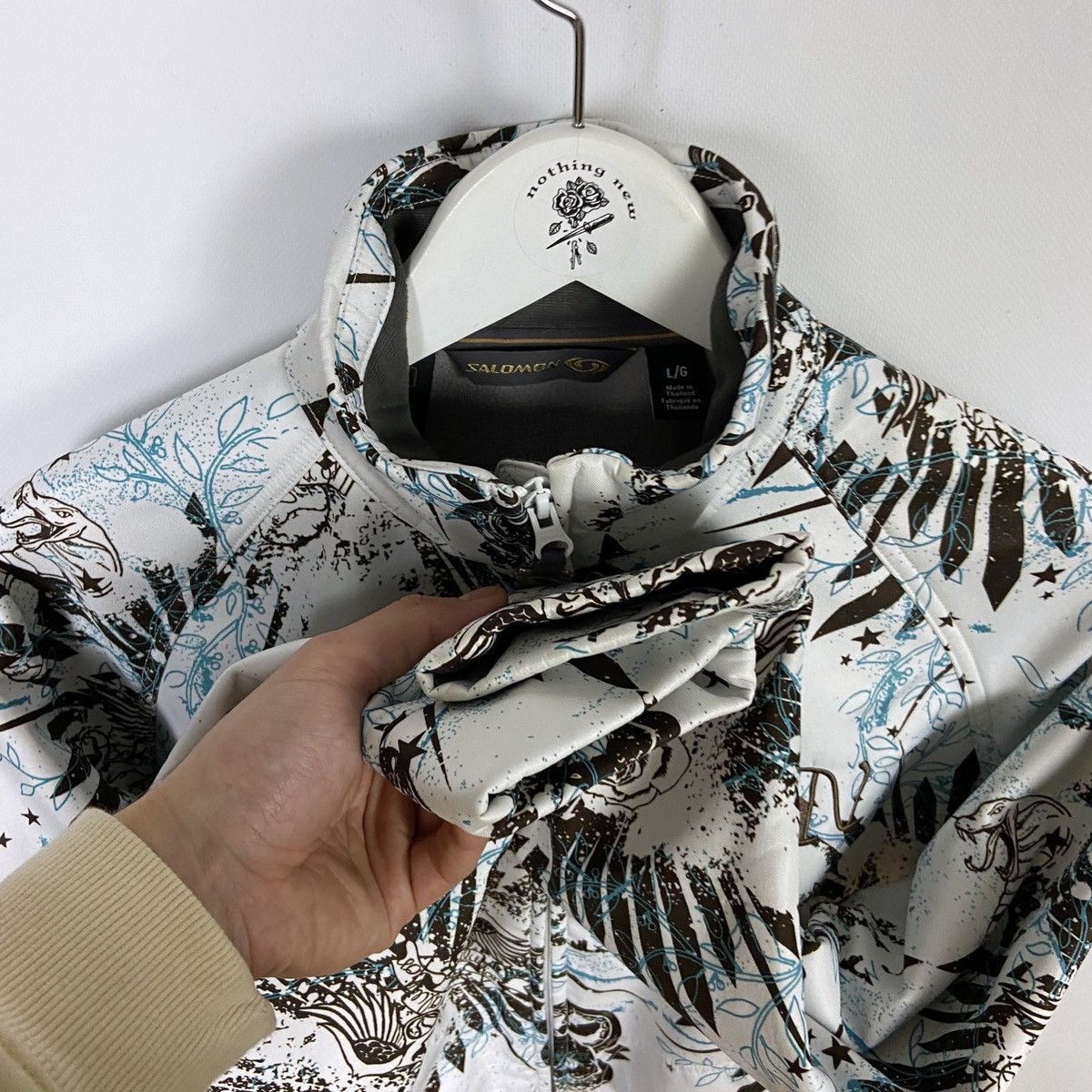 Salomon Vintage 00s Salomon embroidered logo Tattoos ski jacket L Size US L / EU 52-54 / 3 - 7 Thumbnail
