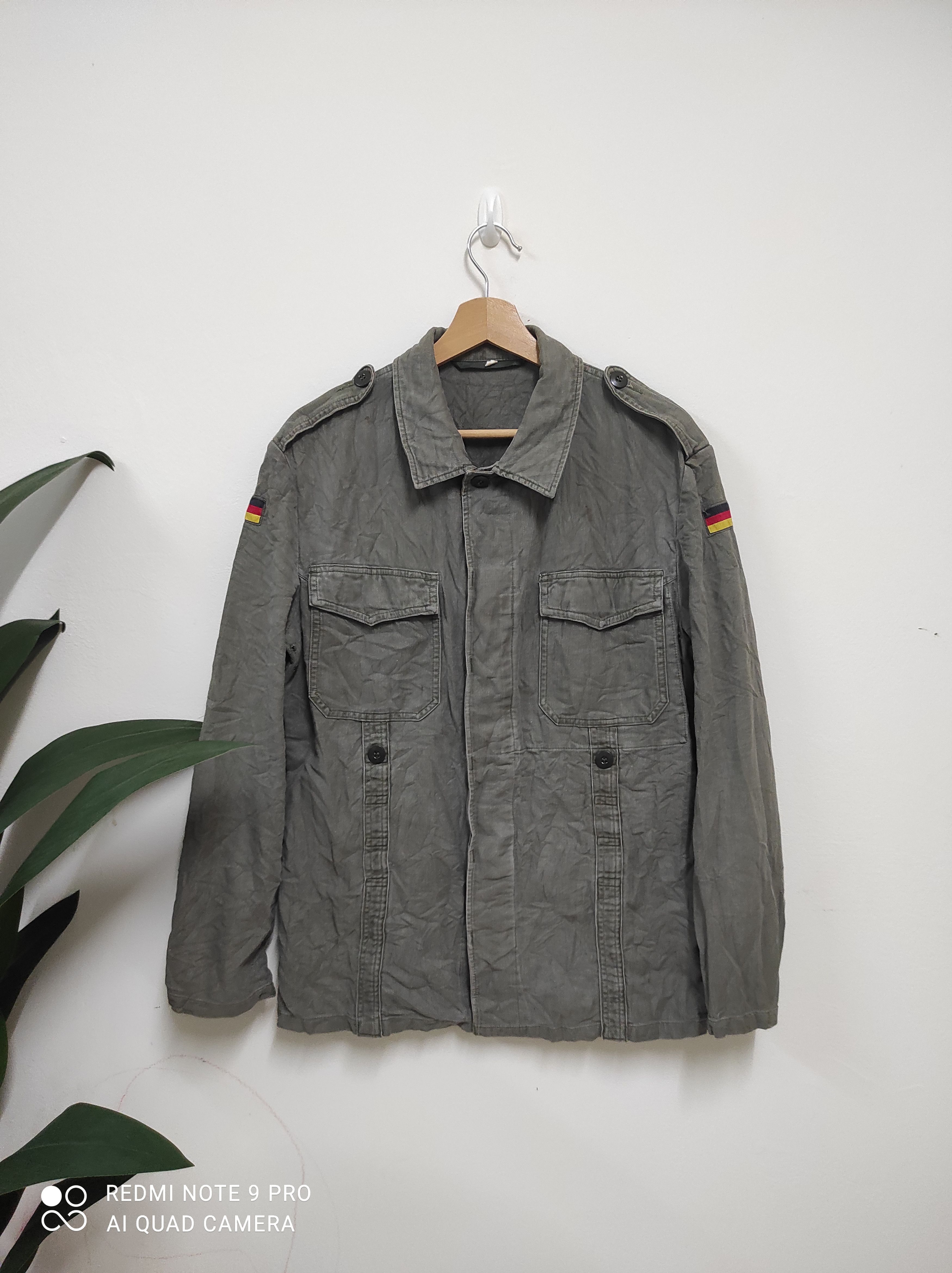 Vintage Vintage OG Germany Army Button Up Jacket Size US M / EU 48-50 / 2 - 1 Thumbnail