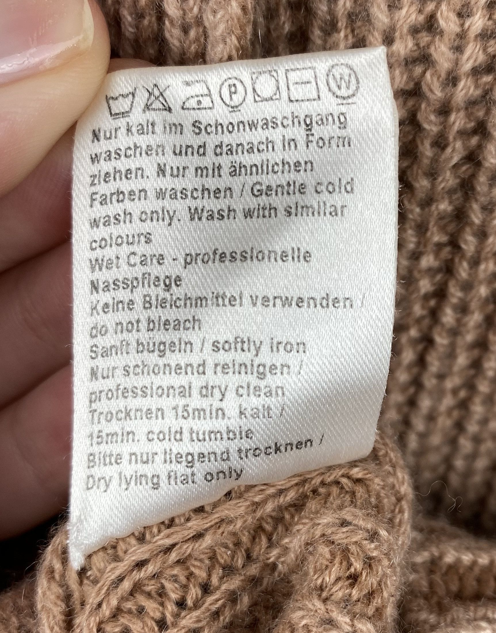 Iris von Arnim Iris von Arnim Knit Cashmere Cardigan Size M Size M / US 6-8 / IT 42-44 - 8 Thumbnail