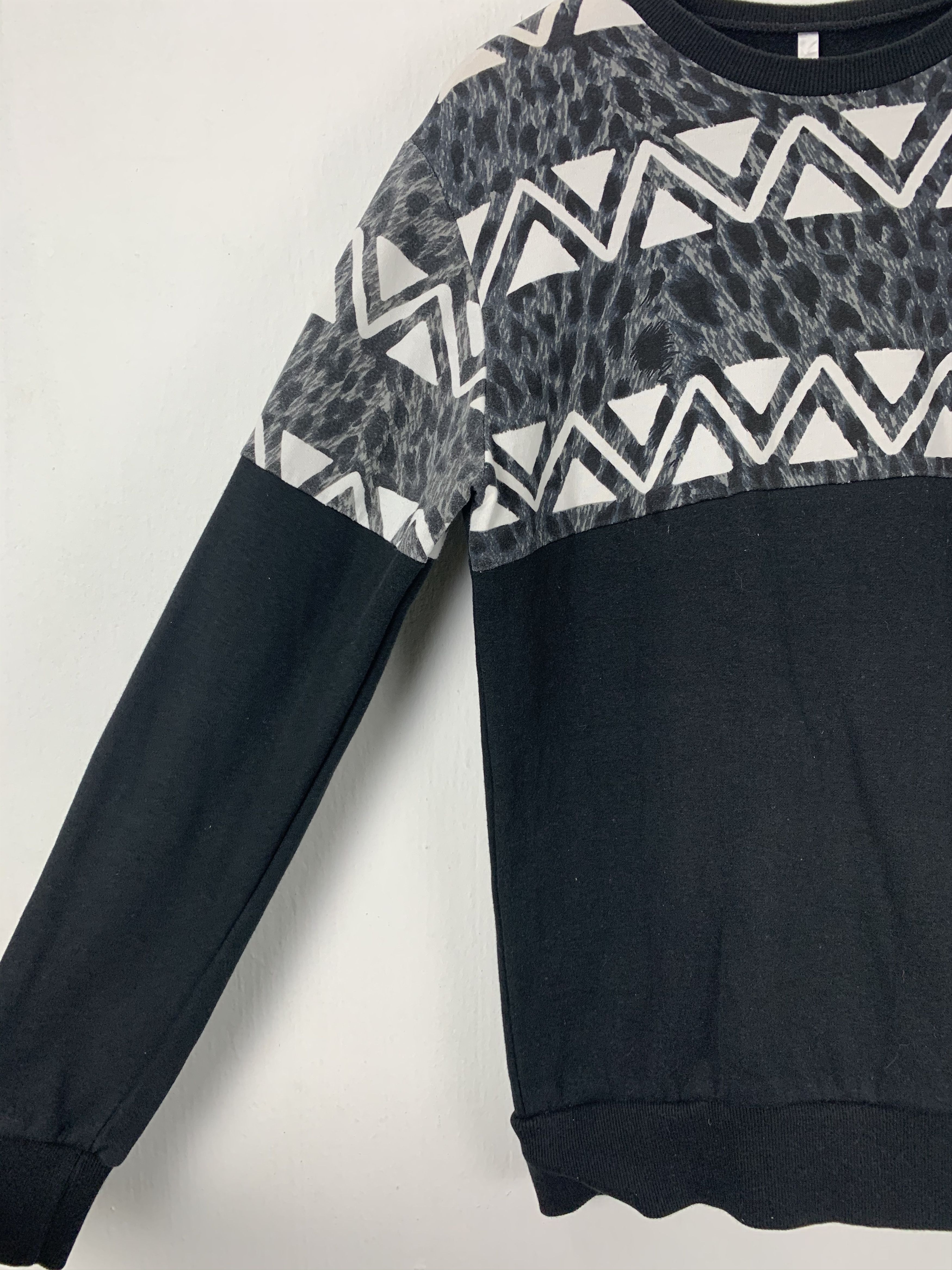 Japanese Brand Sweatshirt Roen Vintage Japanese Branded Streetwear #057 Size US S / EU 44-46 / 1 - 5 Thumbnail