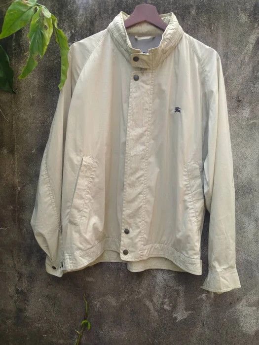 Burberry BURBERRY LONDON CREAM LIGHT JACKET SIZE XL Size US XL / EU 56 / 4 - 1 Thumbnail