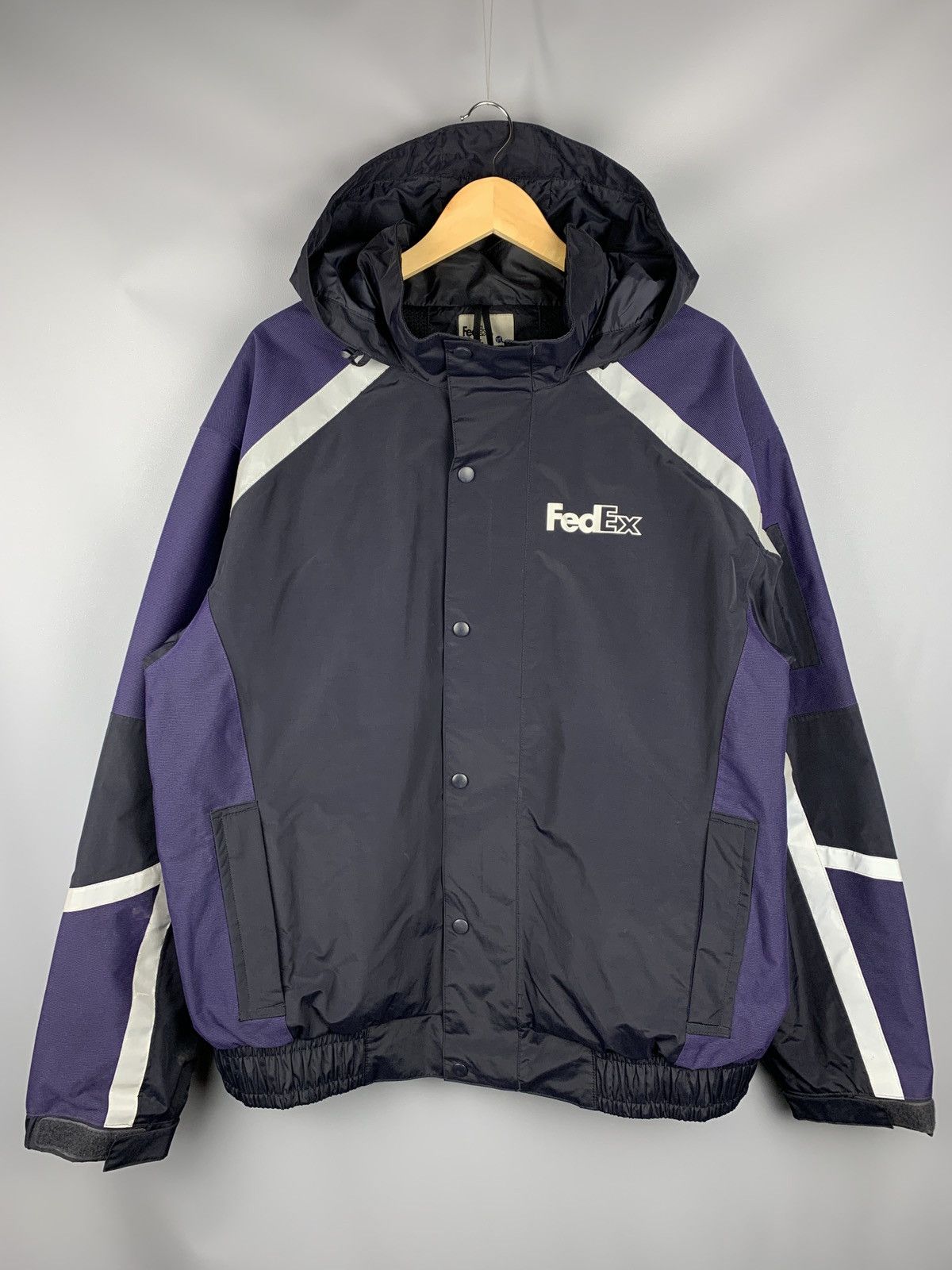 Newest FedEx Stan Herman VF Imagewear Nylon Zip Up Rain Coat Jacket Reflective 3M XL