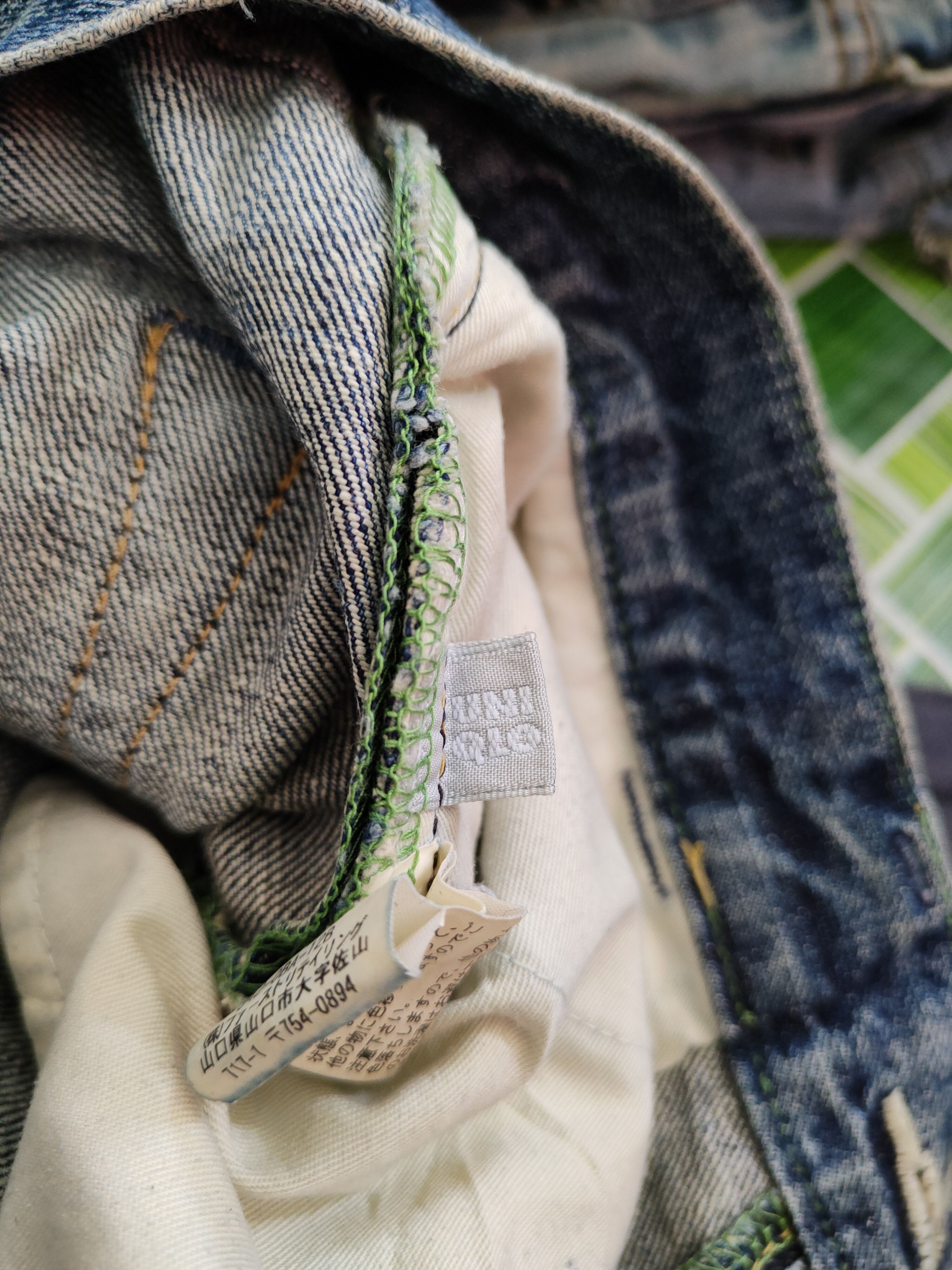 Uniqlo × Vintage Uniqlo Blue vintage distressed Denim jeans pants #5948 Size US 31 - 14 Thumbnail