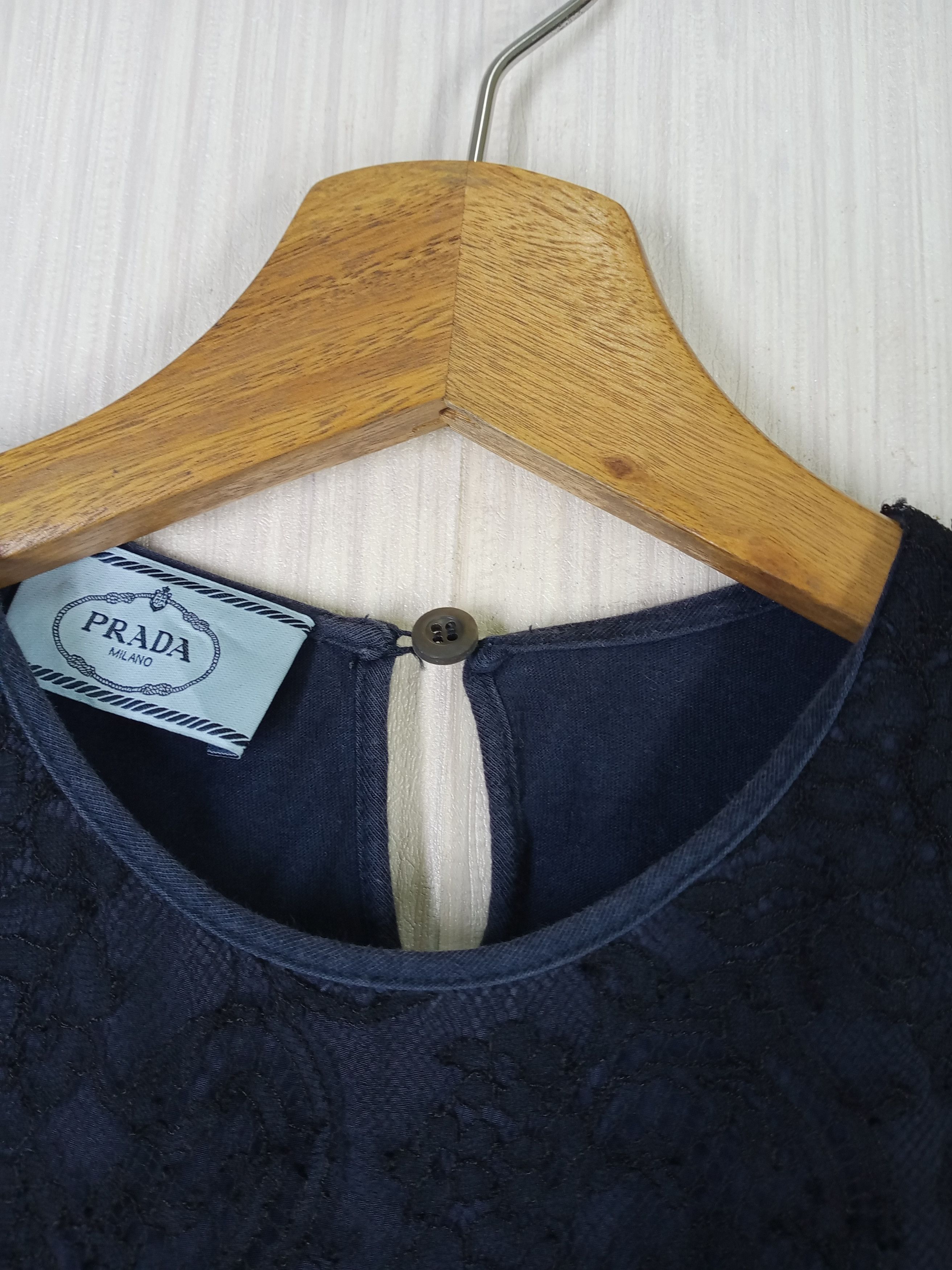 Prada Rare Vintage PRADA MILANO Tee Size M / US 6-8 / IT 42-44 - 5 Thumbnail