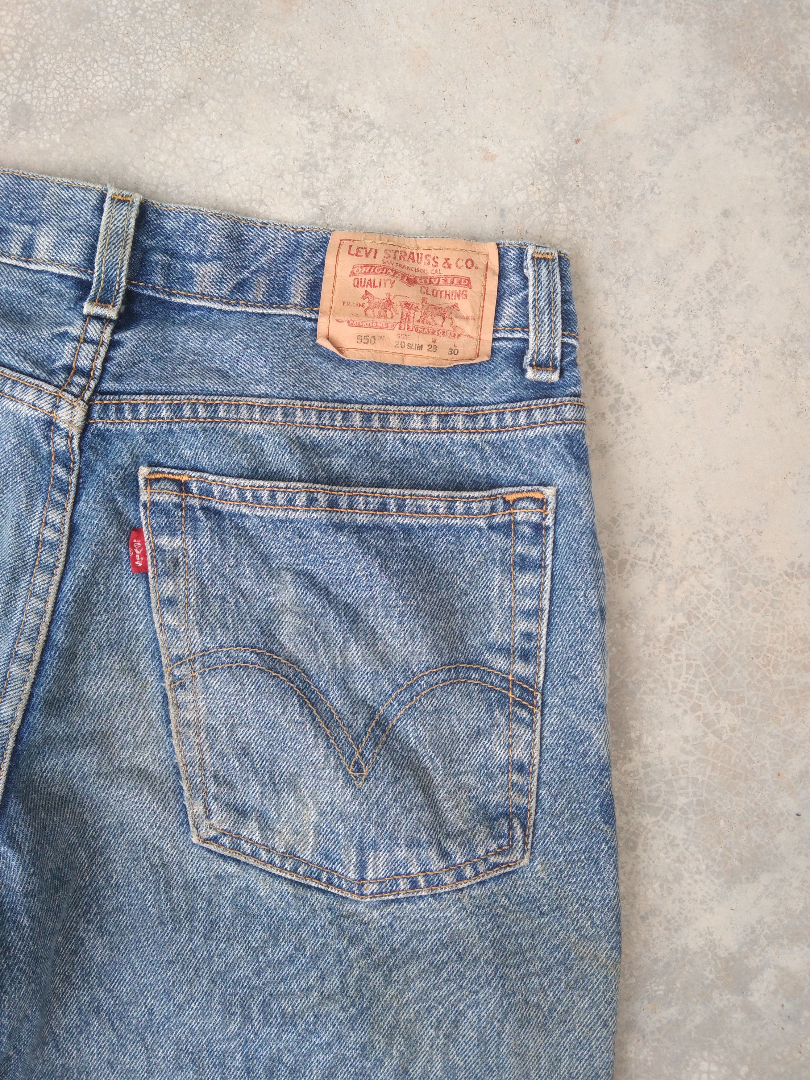 Jean × Levi's × Vintage Vintage Levis Jeans 550 Dirty Distressed Denim 28x30 Size US 28 / EU 44 - 3 Thumbnail