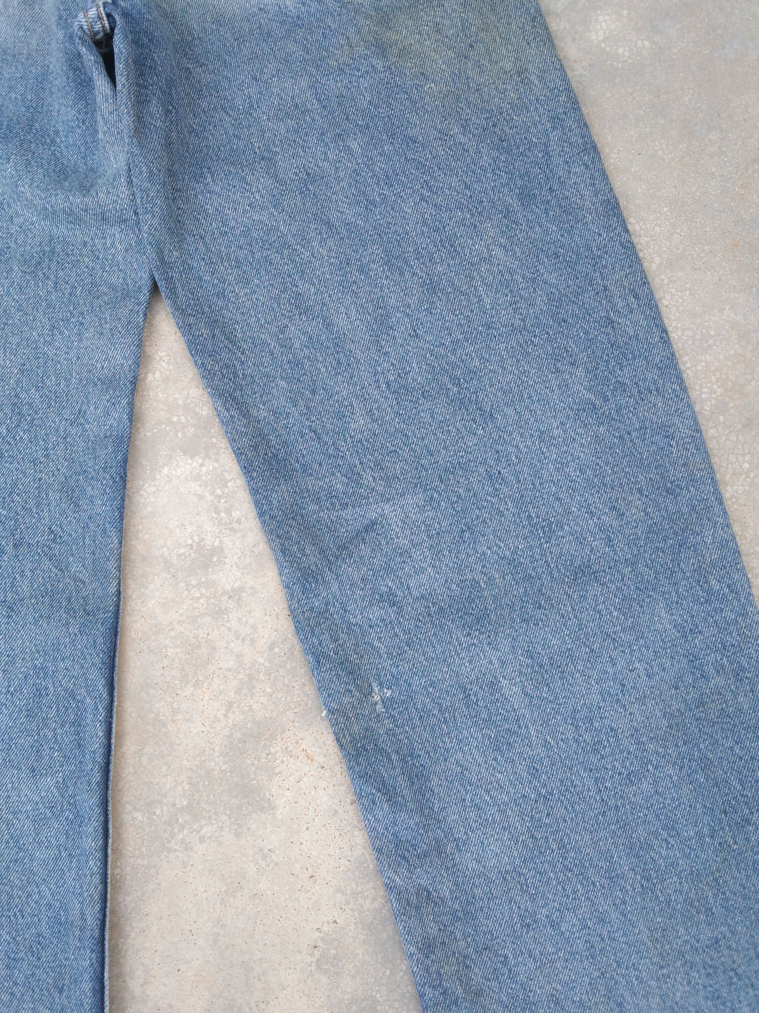 Jean × Levi's × Vintage Vintage Levis Jeans 550 Dirty Distressed Denim 28x30 Size US 28 / EU 44 - 4 Thumbnail