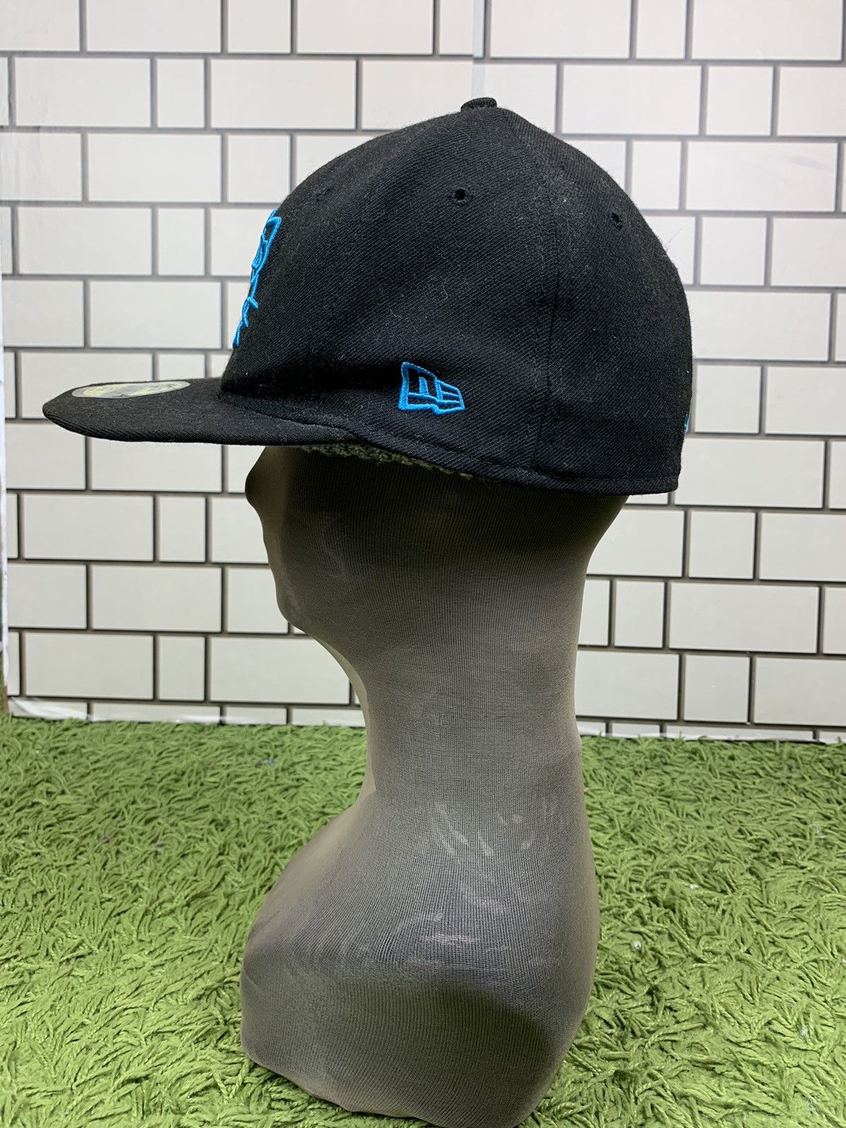 Cartoon Network Vintage 90s Hello Kitty x New Era Size ONE SIZE - 2 Thumbnail