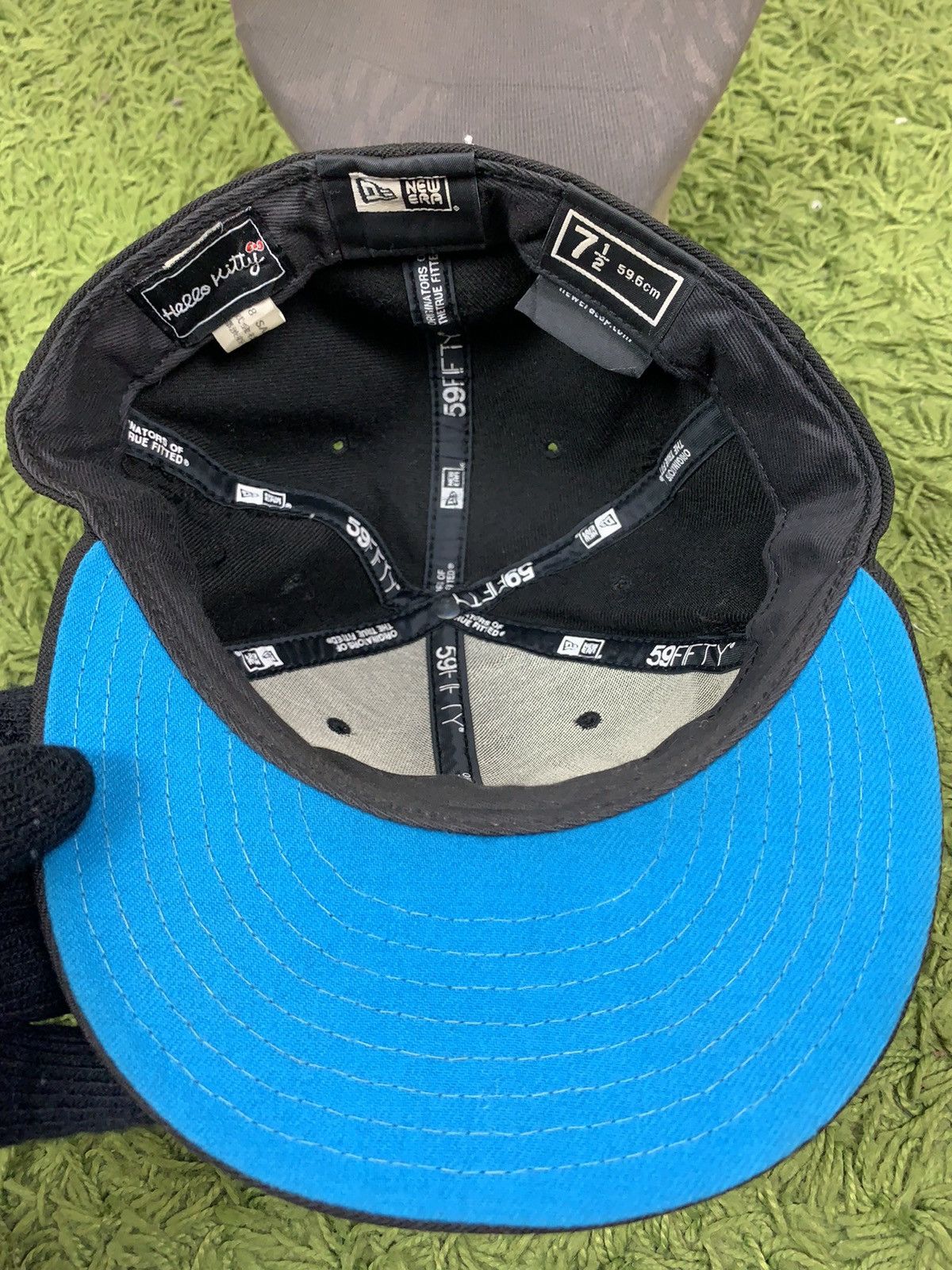 Cartoon Network Vintage 90s Hello Kitty x New Era Size ONE SIZE - 11 Thumbnail