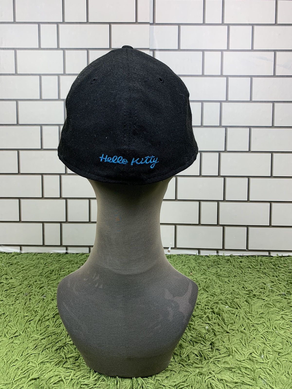 Cartoon Network Vintage 90s Hello Kitty x New Era Size ONE SIZE - 3 Thumbnail
