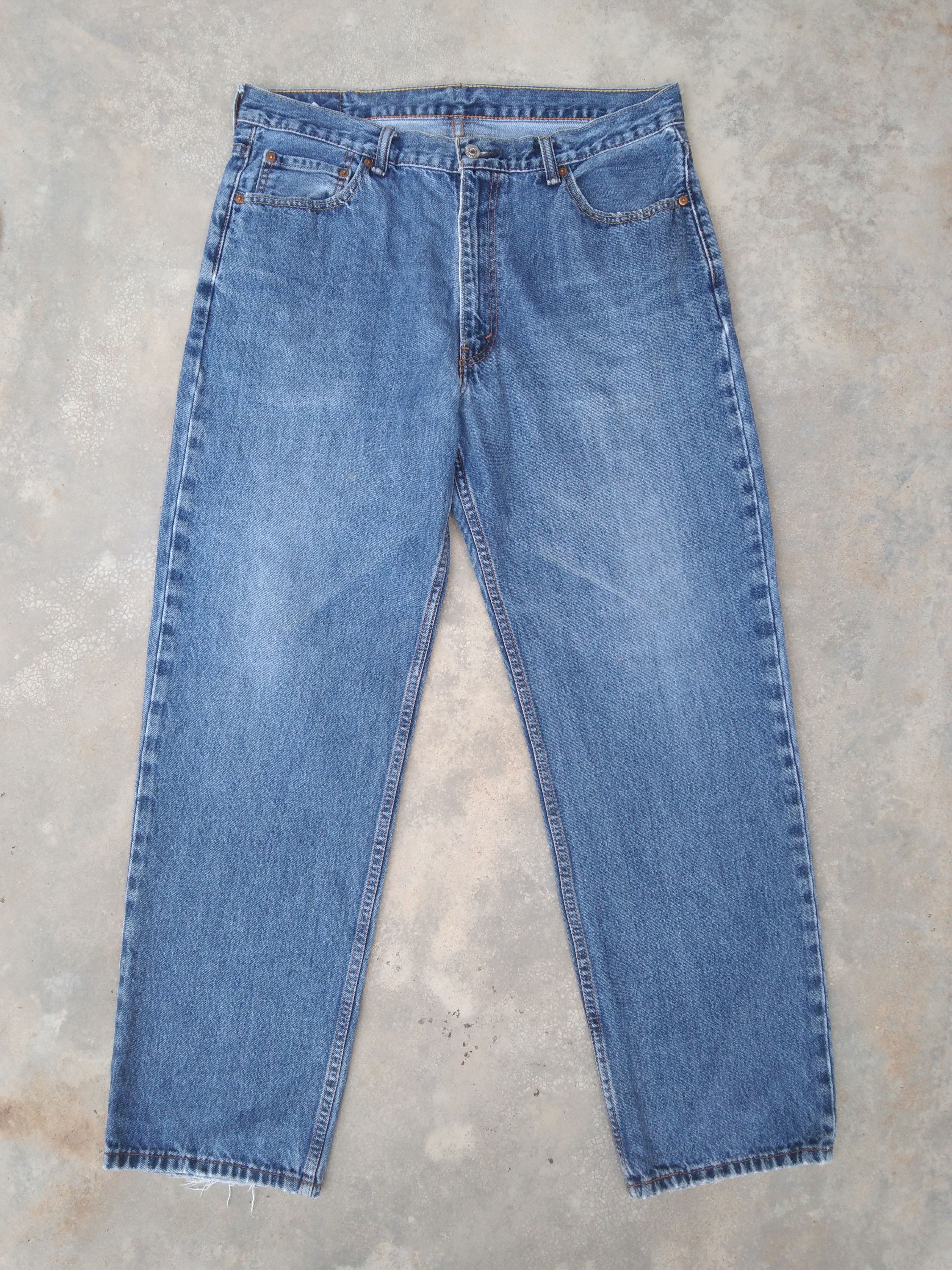 Levi's Vintage Levi's Jeans 550 Light Blue Denim 36x32 Size US 36 / EU 52 - 1 Thumbnail