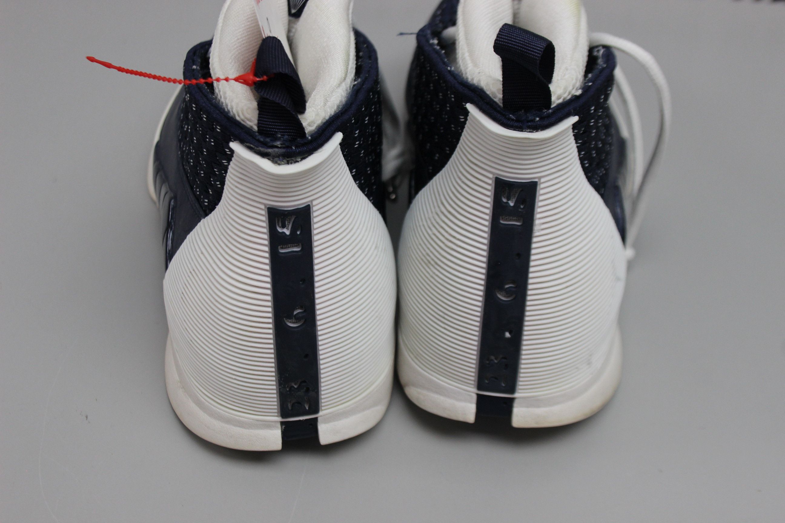 Nike Air Jordan 15 Retro Obsidian Sz 9 Size US 9 / EU 42 - 3 Thumbnail