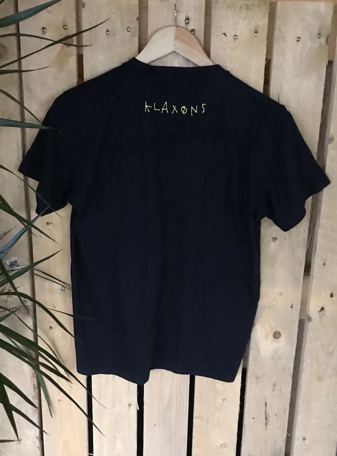 Band Tees Vtg Klaxons UK Rave Electronic Britpop Band Tee Size US S / EU 44-46 / 1 - 4 Thumbnail